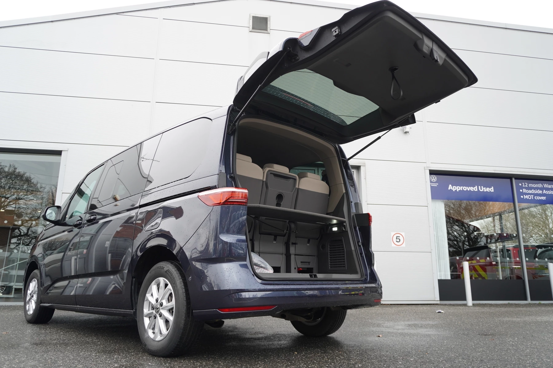 Volkswagen Multivan 2.0 TDI Life 5dr DSG