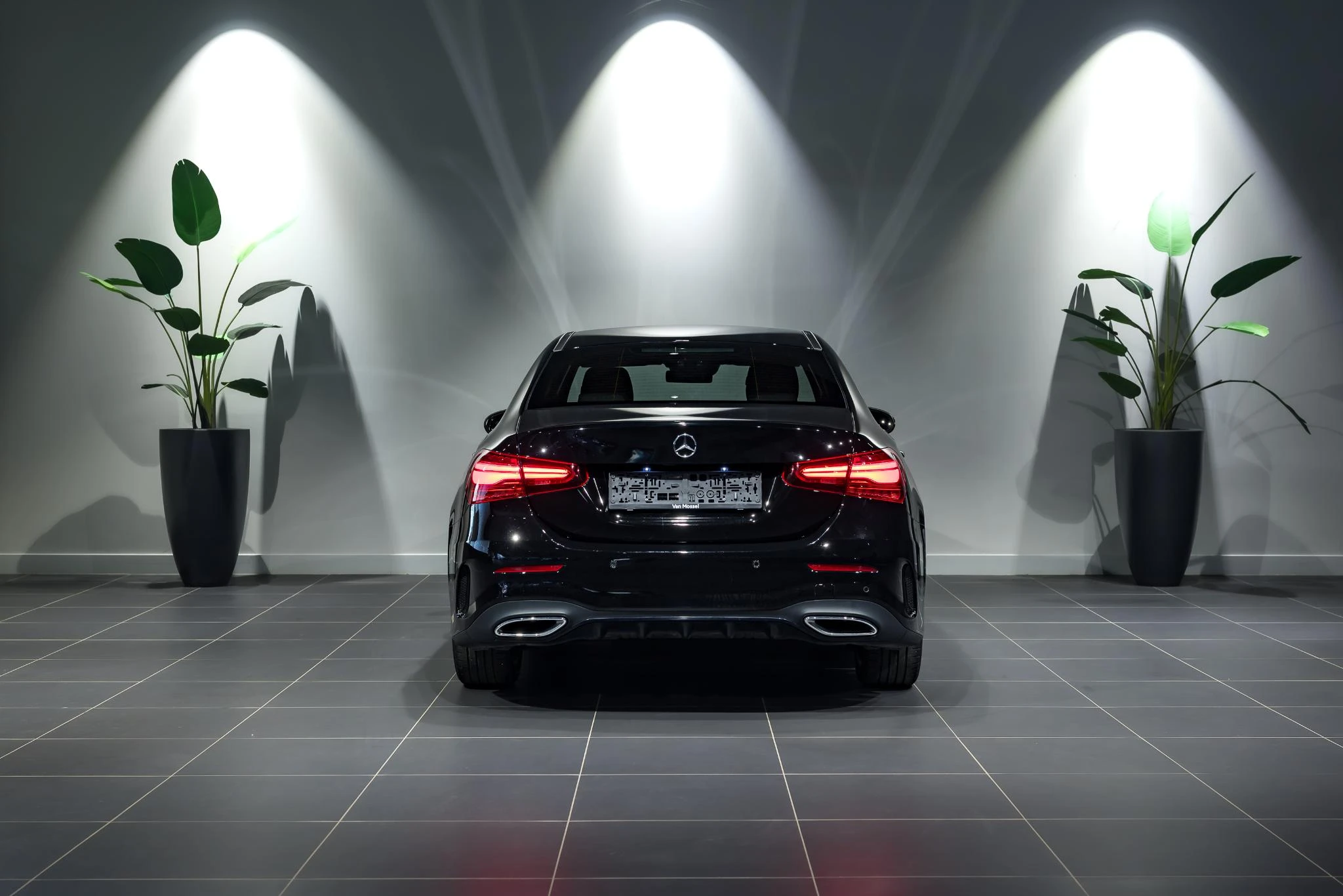 Mercedes-Benz-A-Klasse-image-4