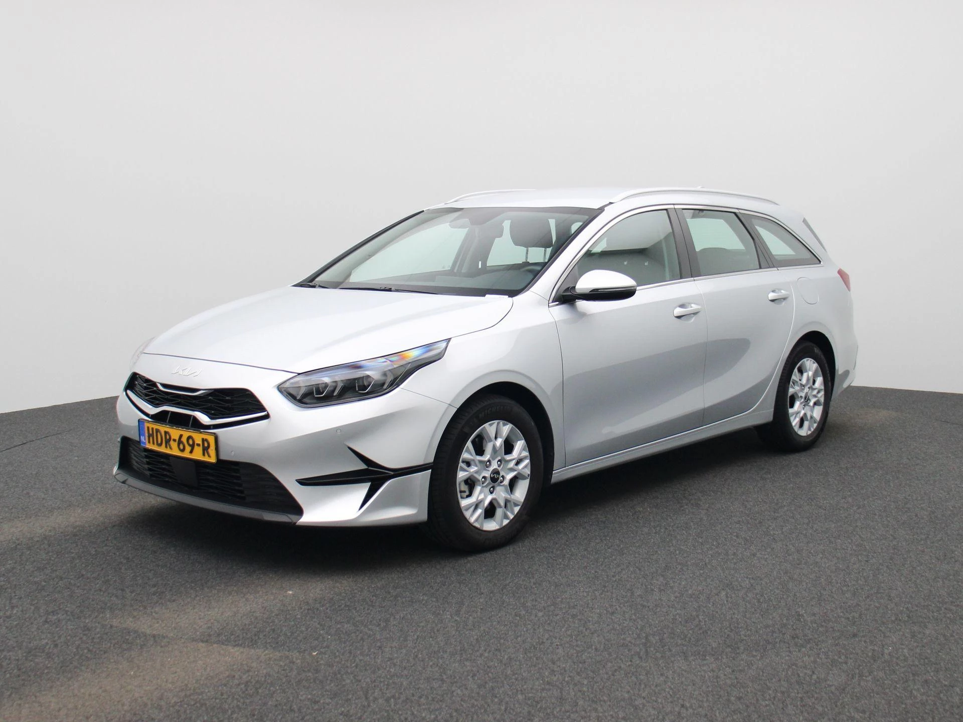 Kia-Ceed Sportswagon-image-0