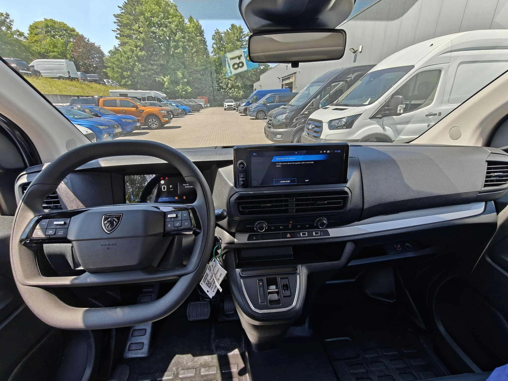 Peugeot Expert Long DC L3 2.0 BlueHDi 180 EAT8