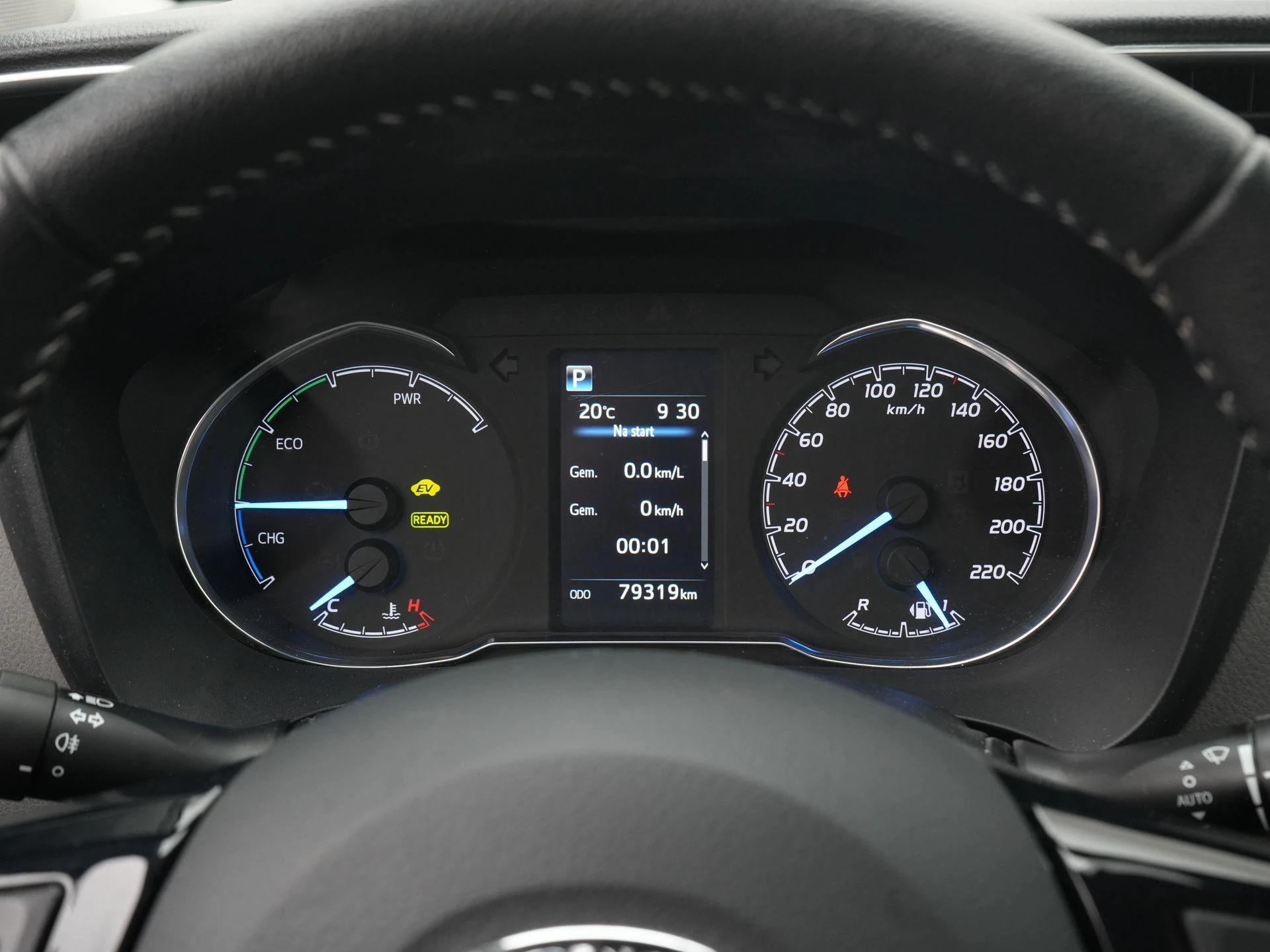 Toyota-Yaris-image-10