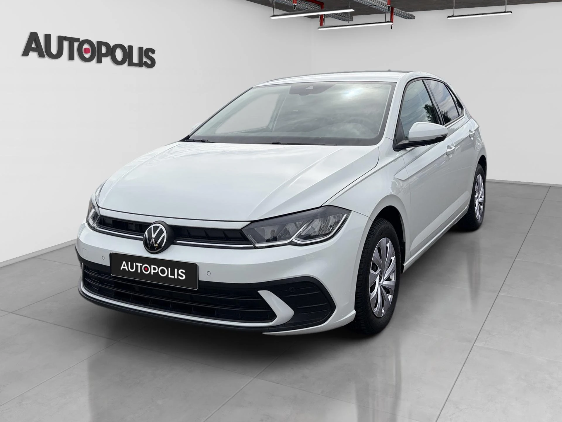 Volkswagen-Polo-image-14