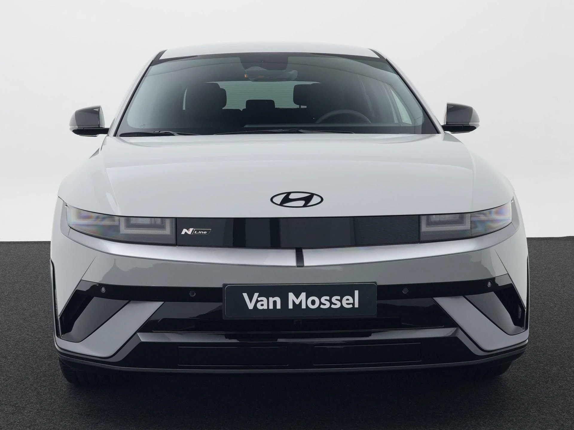 Hyundai-IONIQ 5-image-2