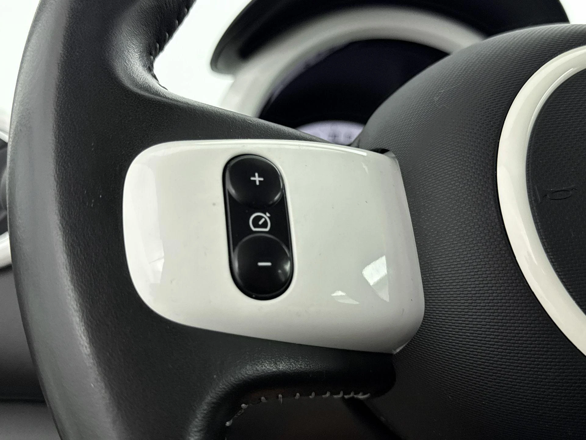Renault-Twingo-image-5