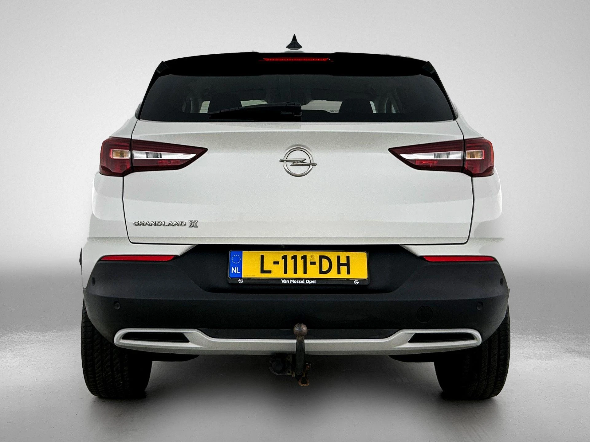 Opel-Grandland X-image-2