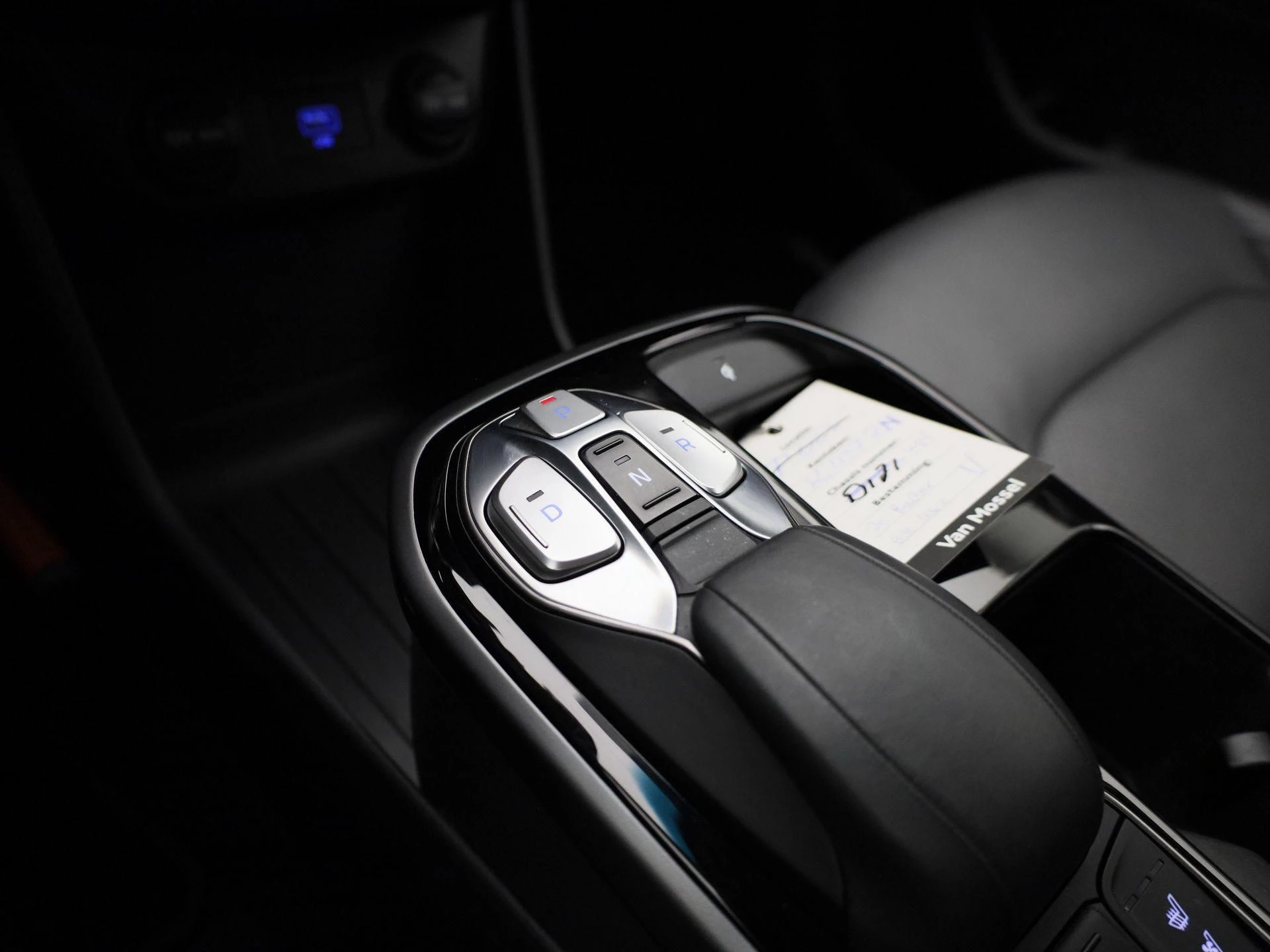 Hyundai-IONIQ-image-18