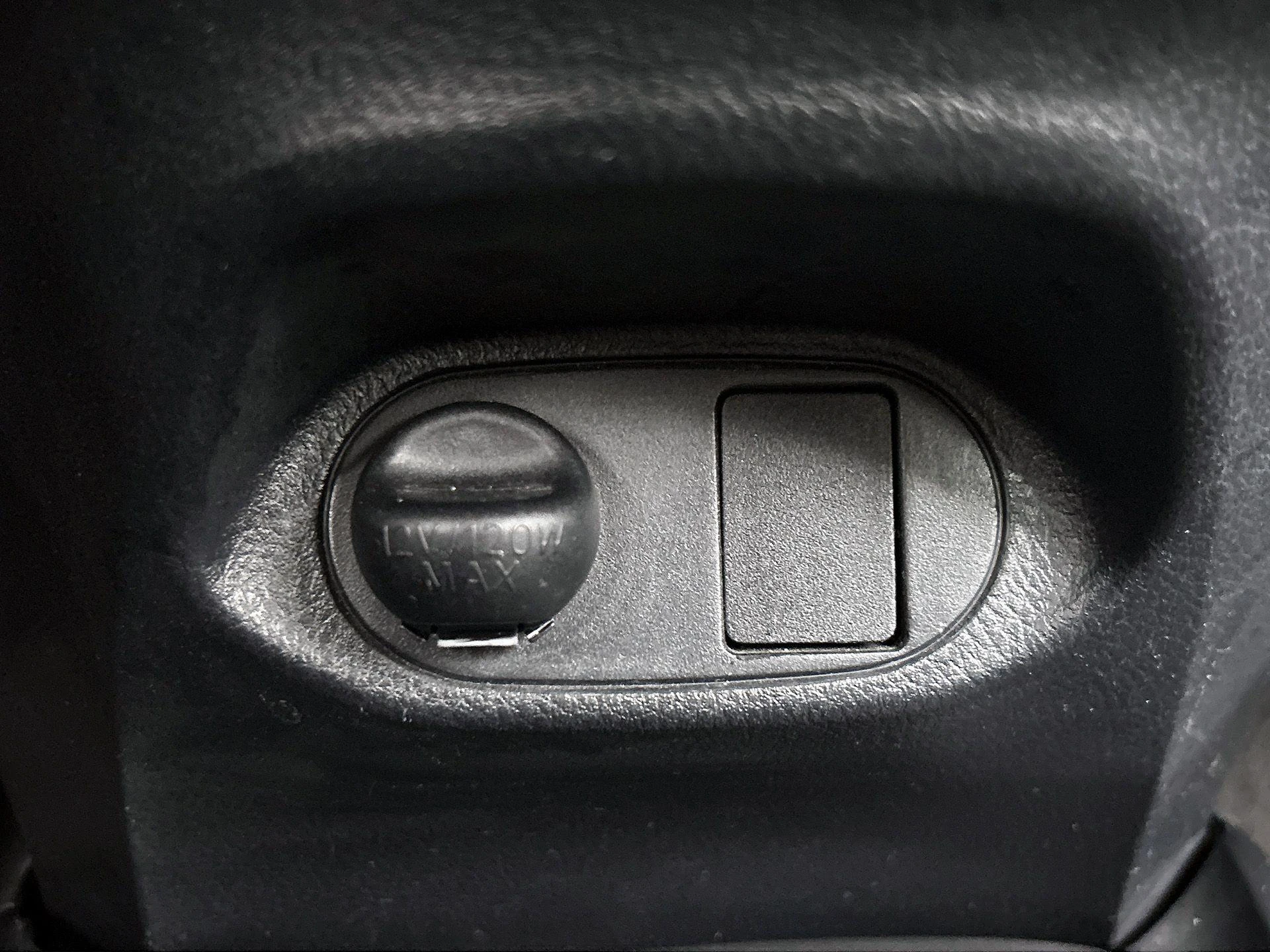 Toyota-Yaris-image-29