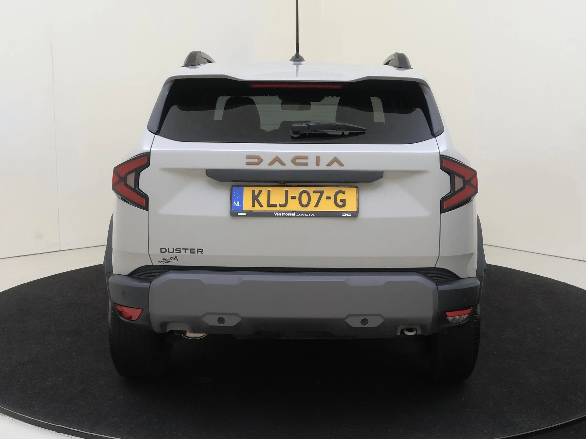 Dacia-Duster-image-6