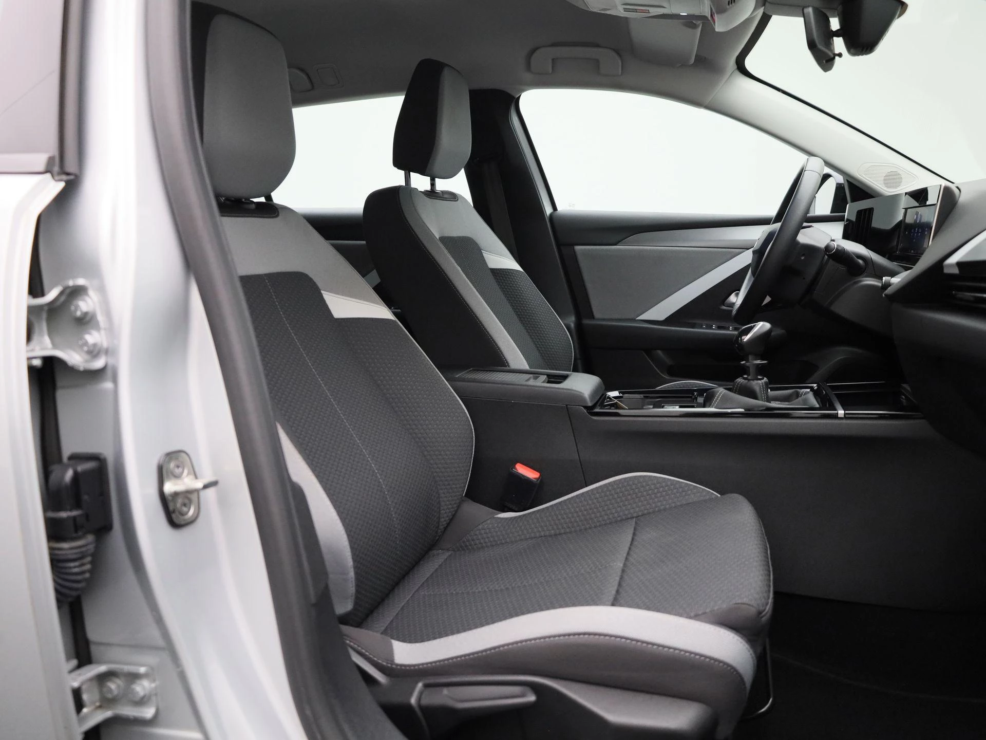 Opel-Astra-image-30