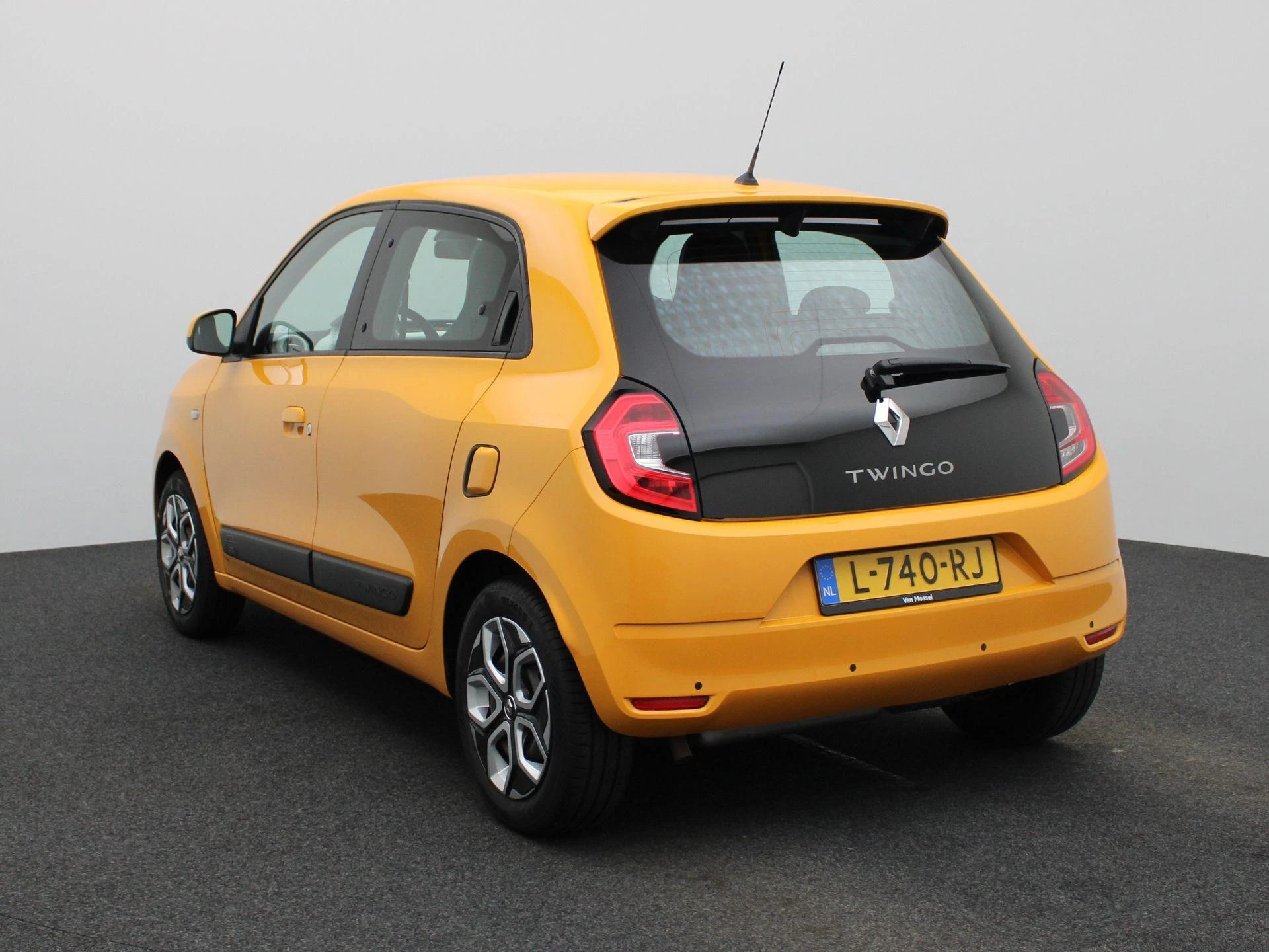 Renault-Twingo-image-1