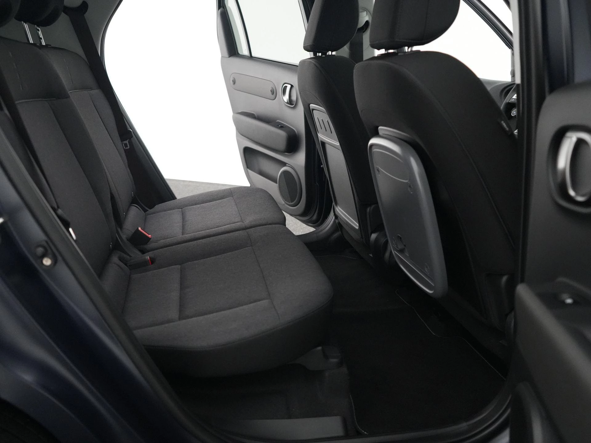 Hyundai-Inster-image-35