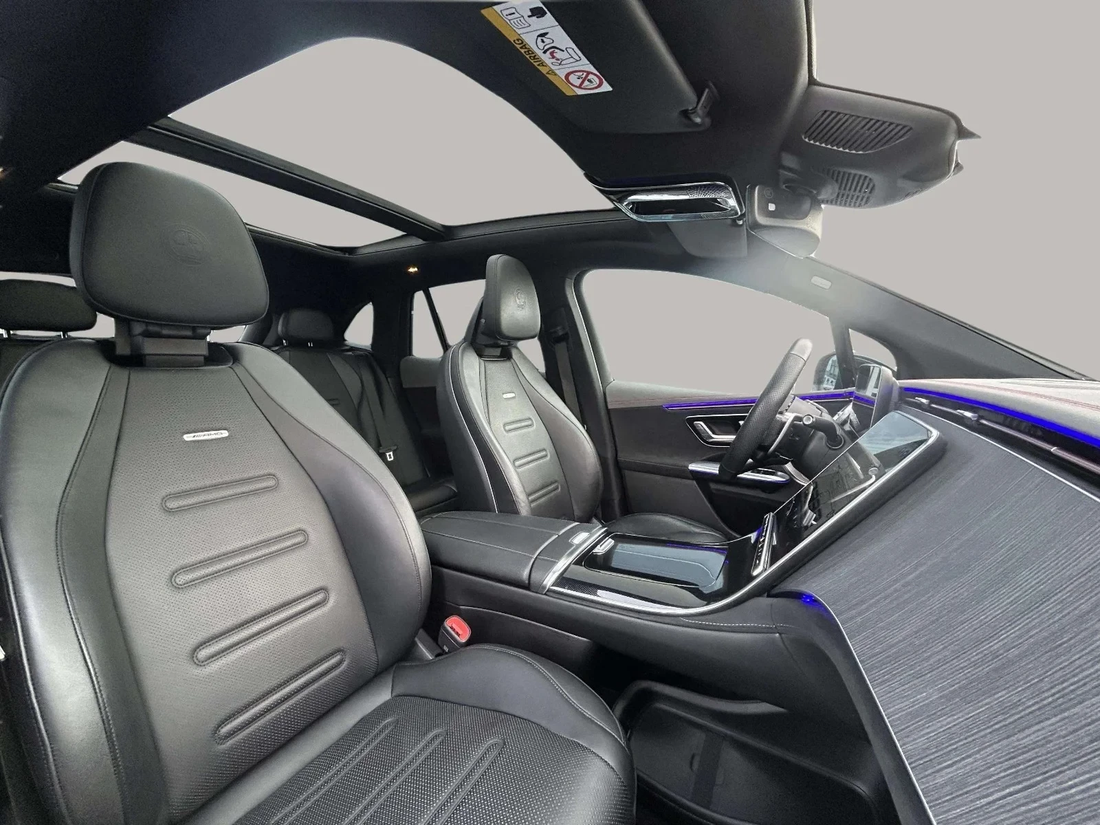 Mercedes-Benz-EQE-image-12