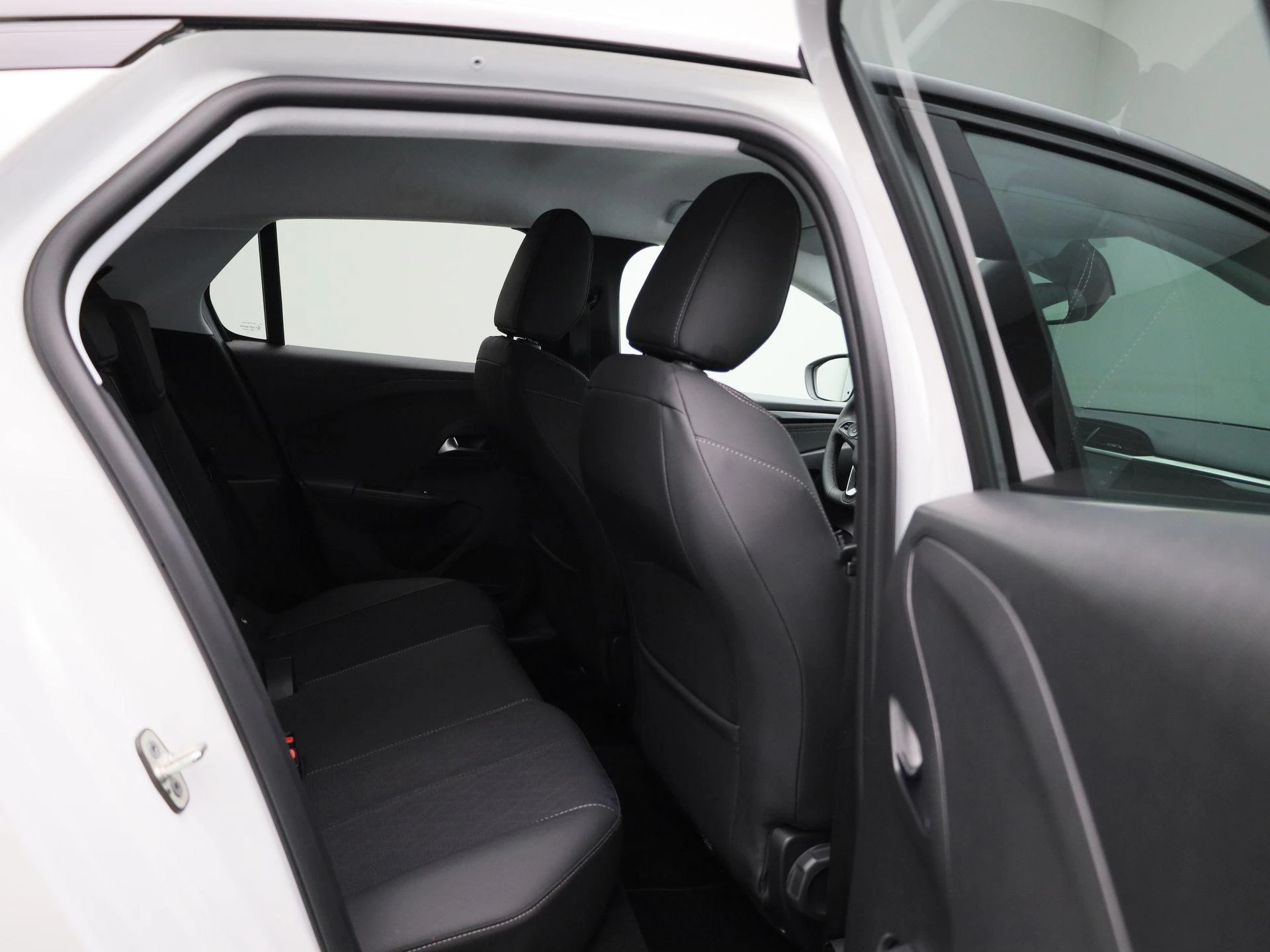 Opel-Corsa-e-image-34