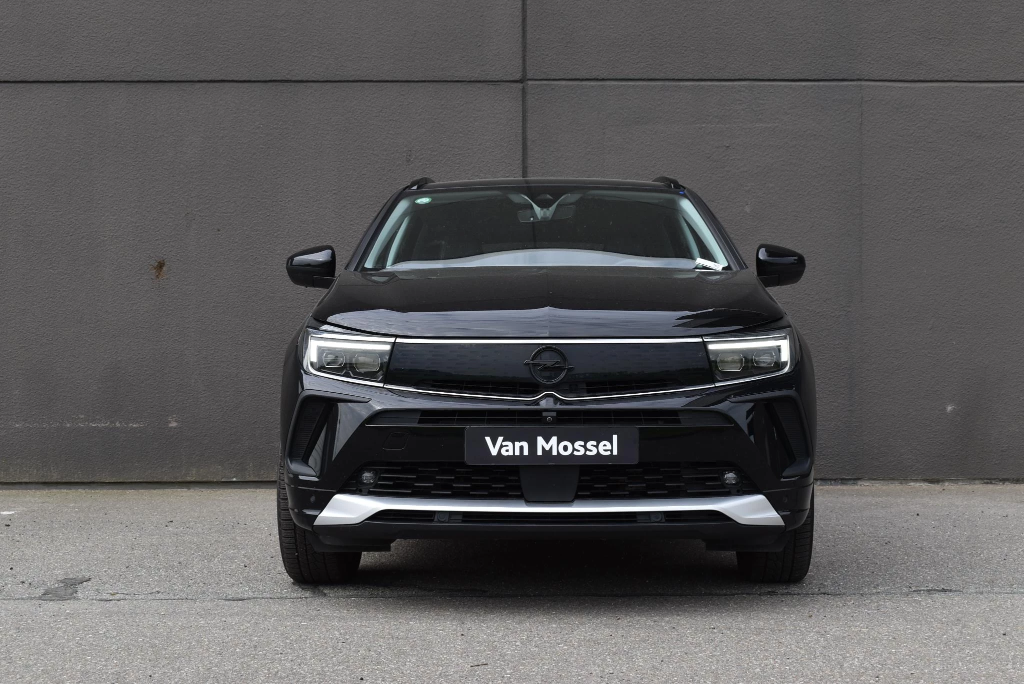 Opel-Grandland-image-1