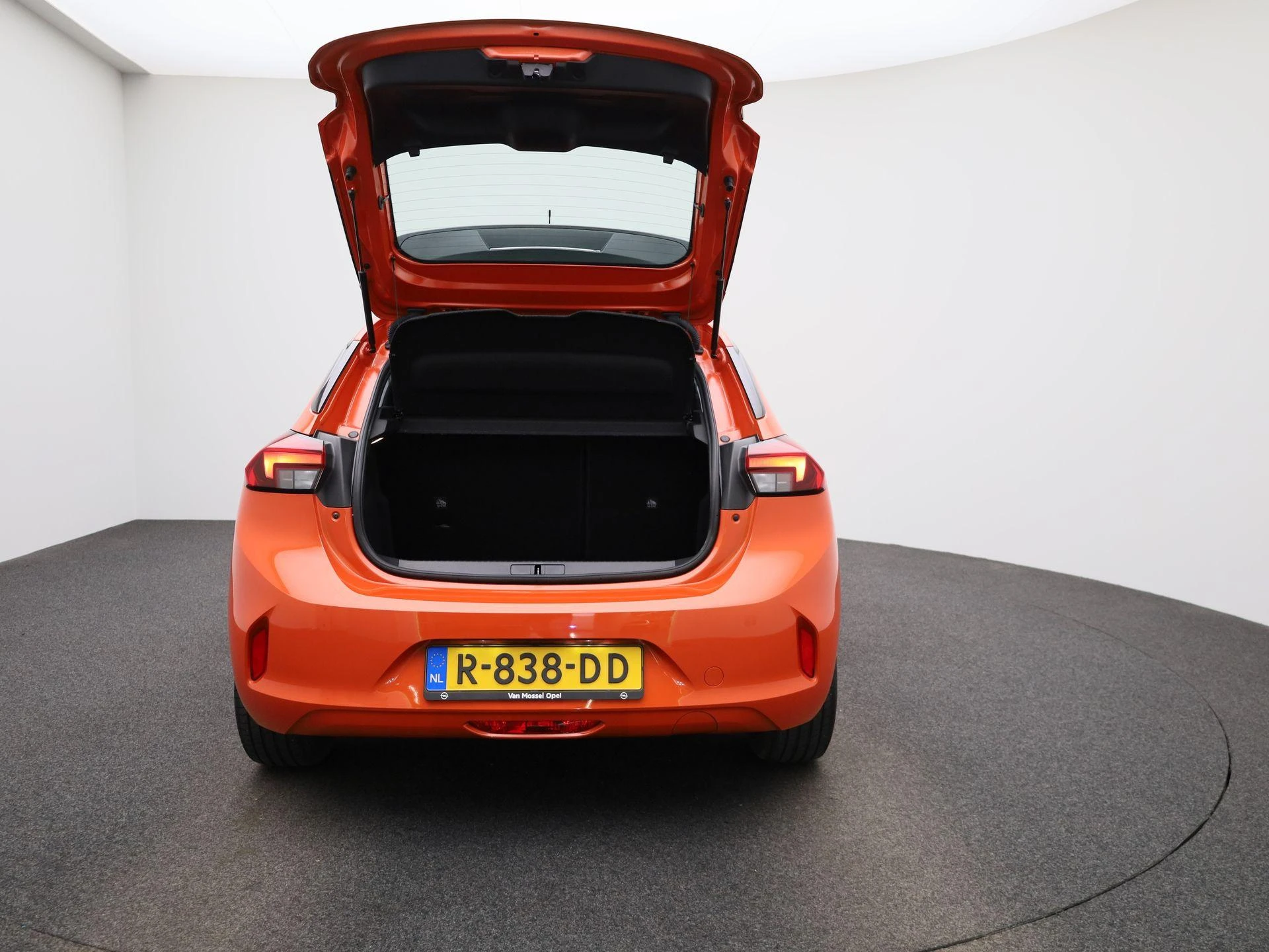 Opel-Corsa-e-image-10