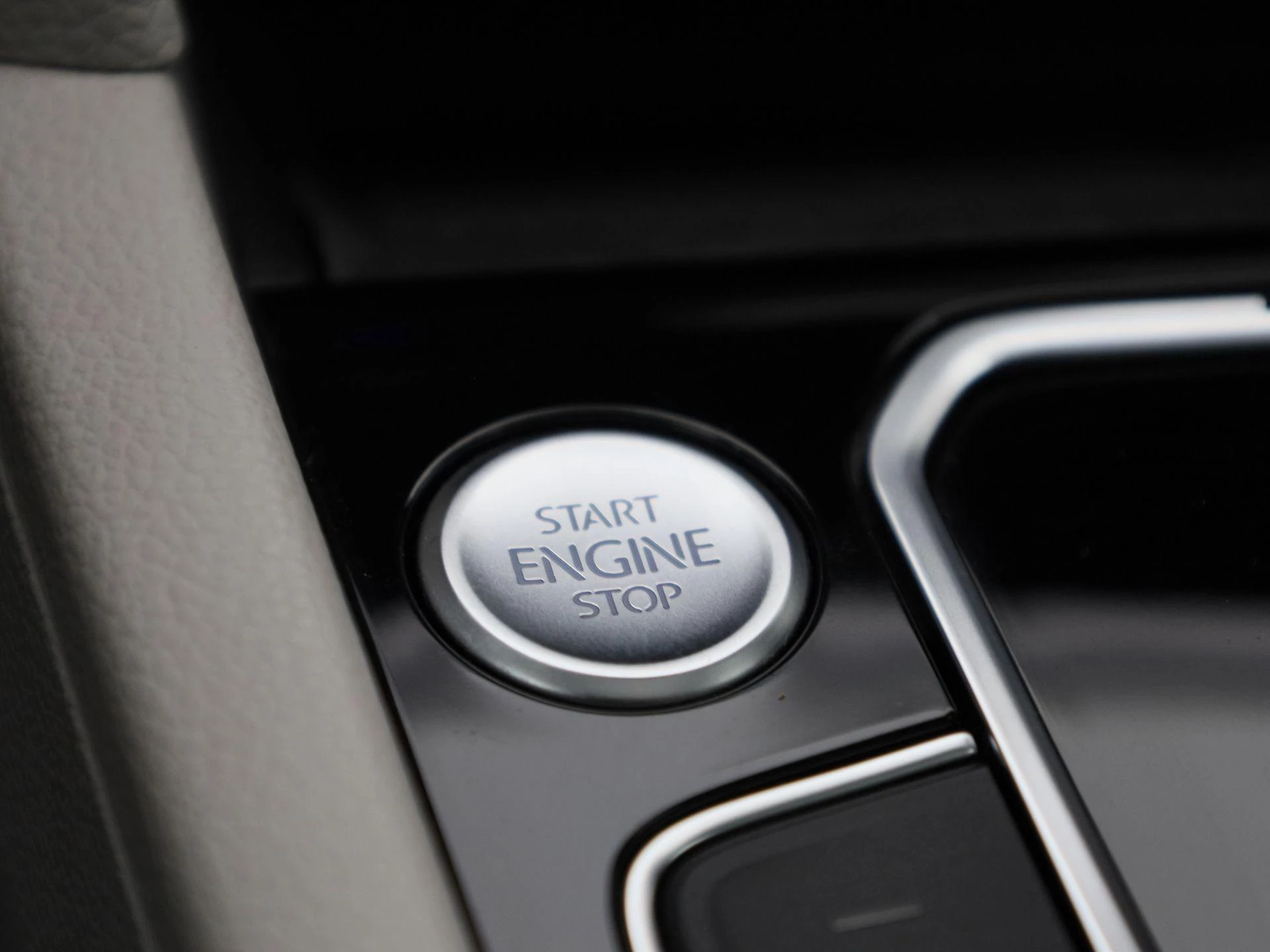 Volkswagen-Passat-image-20