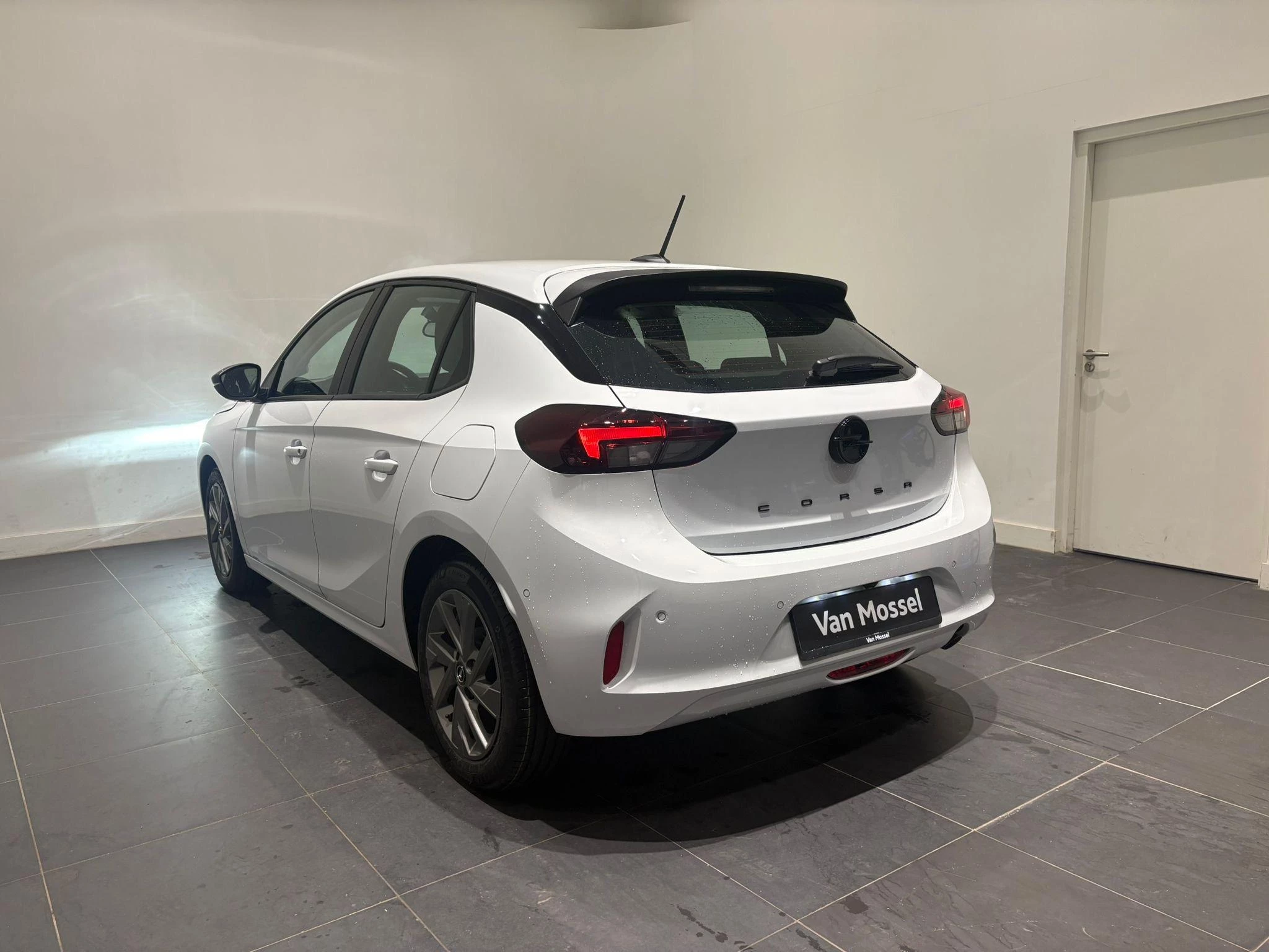 Opel-Corsa-image-5