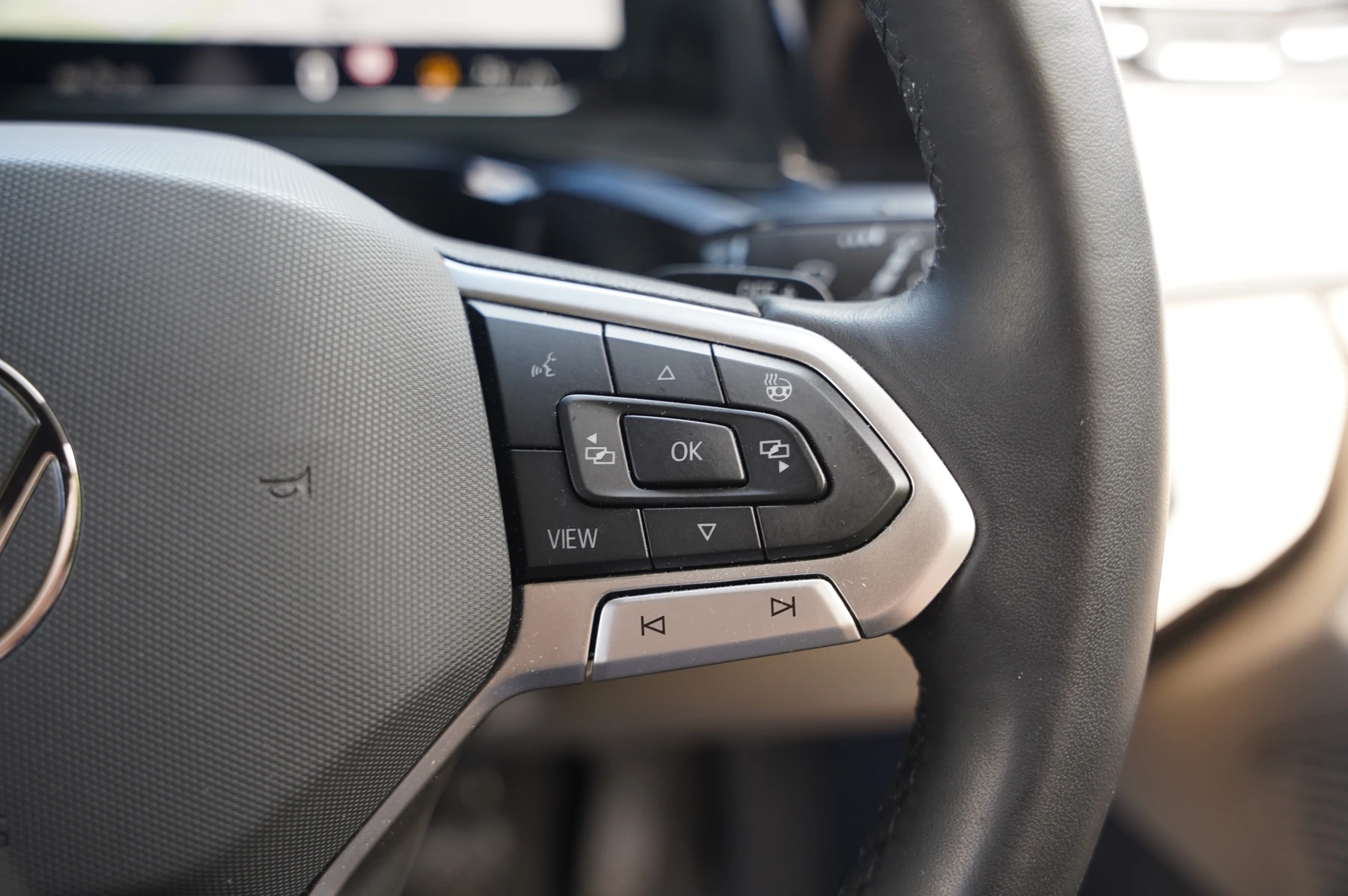 Volkswagen-California-image-14