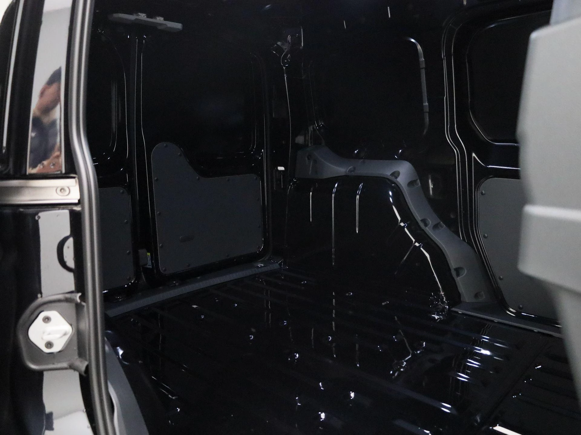 Volkswagen-Caddy-image-11