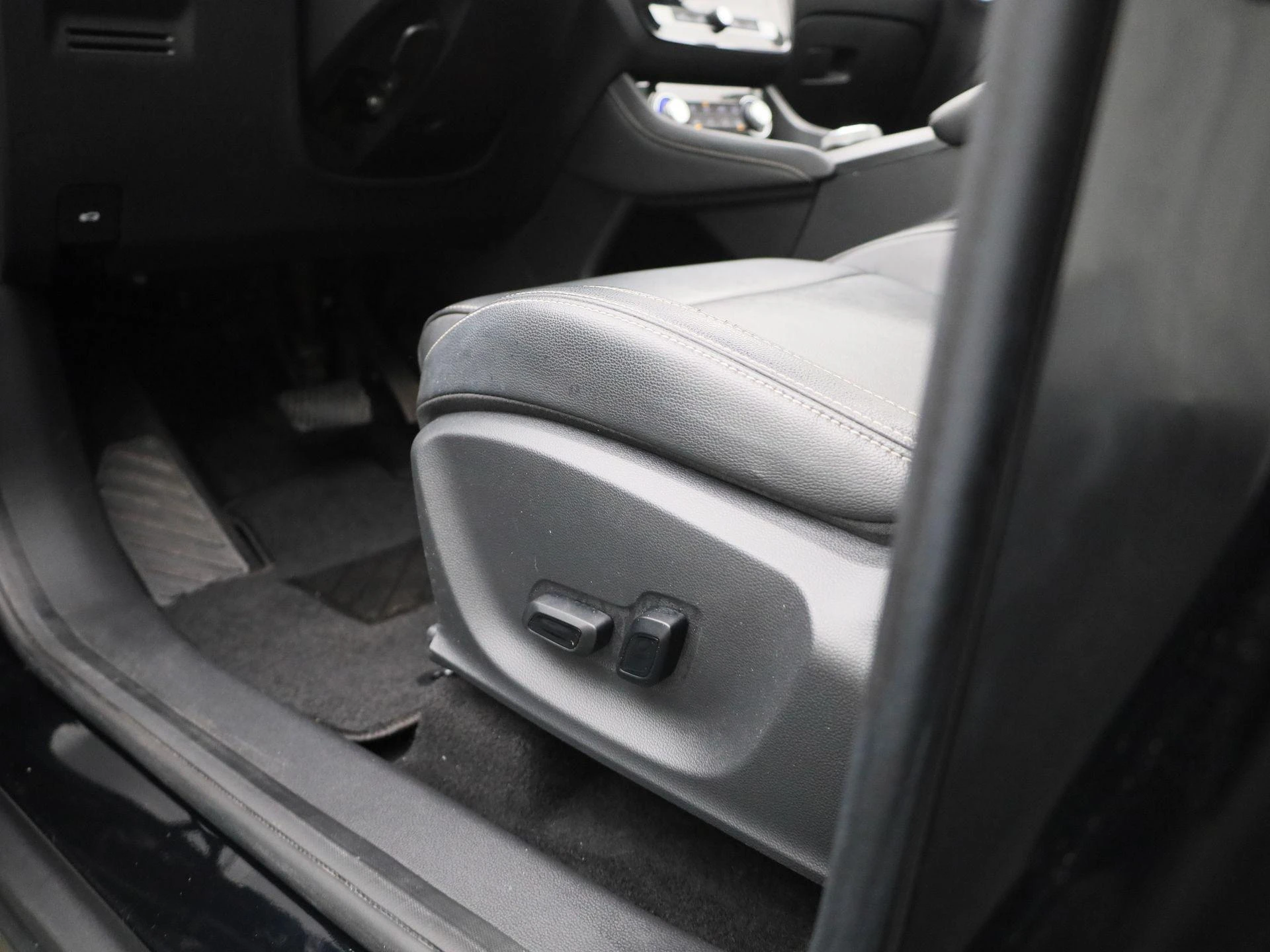 MG-ZS EV-image-29