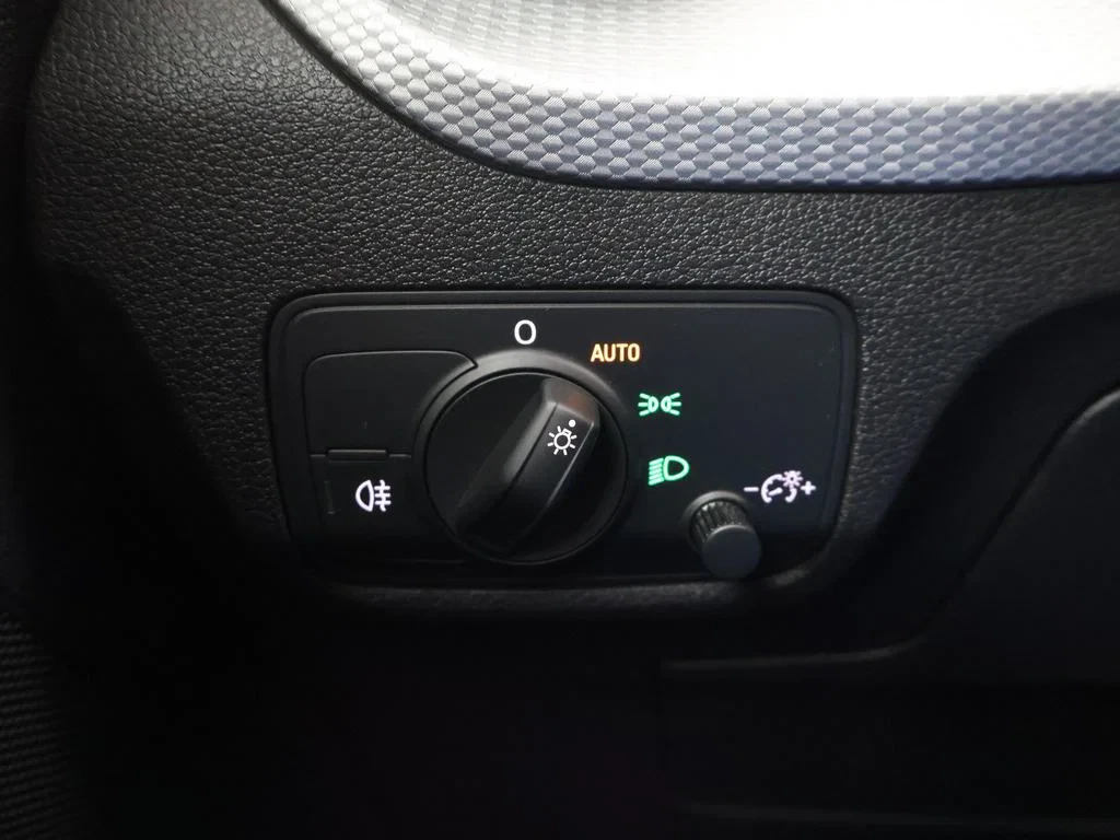 Audi-Q2-image-23