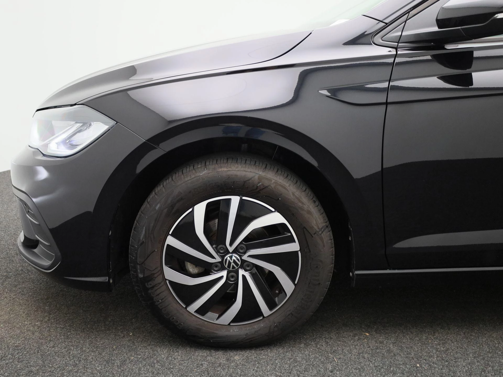 Volkswagen Polo - 13