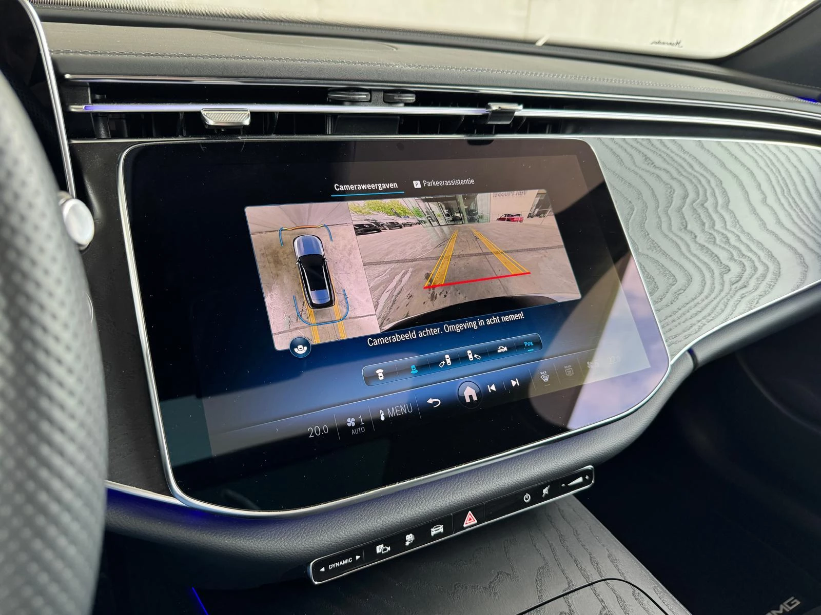 Mercedes-Benz E-Klasse 300 e AMG Line Break + PANO DAK + BURMESTER + DIGITAL LIGHT + NIGHTPACK