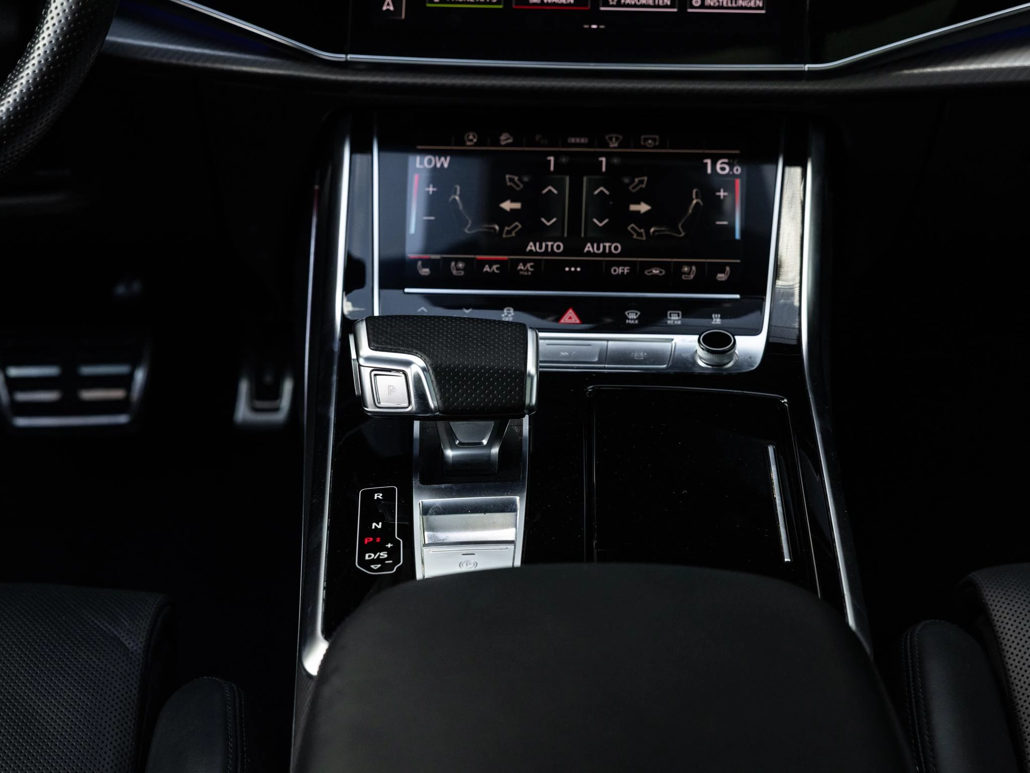 Audi RSQ8 4.0 TFSI quattro
