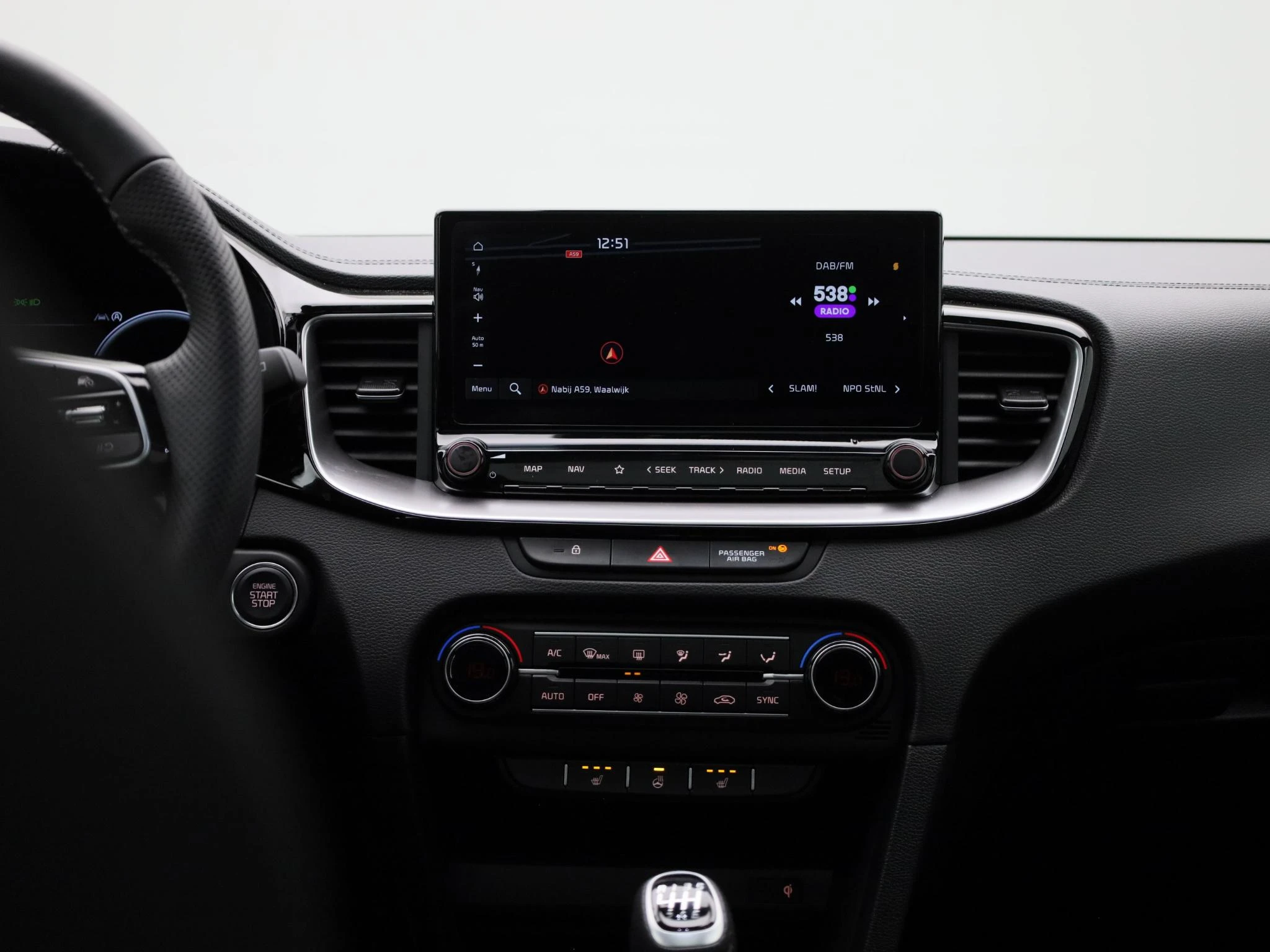 Kia Ceed - 9