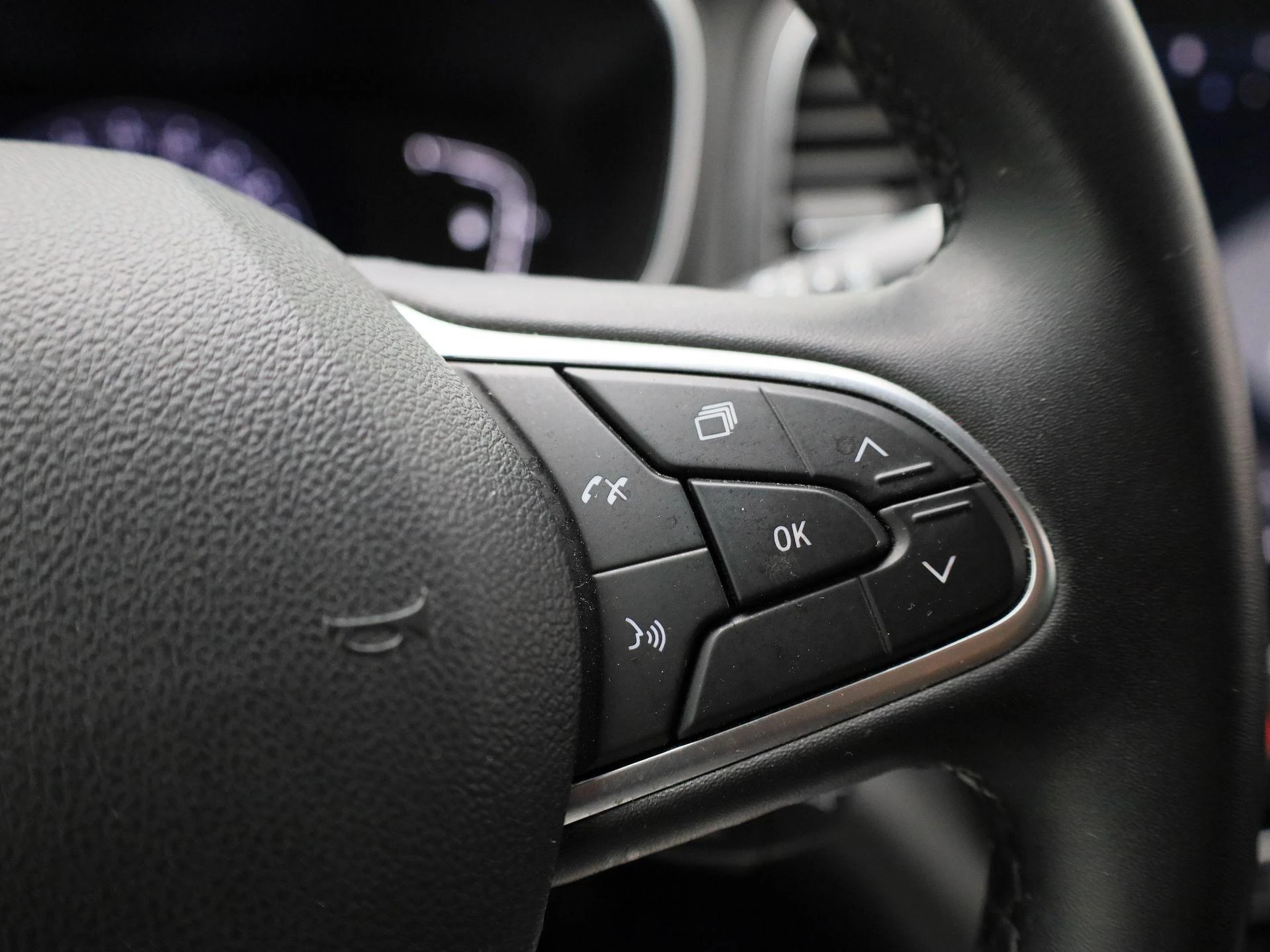 Renault-Mégane Grand Tour-image-19