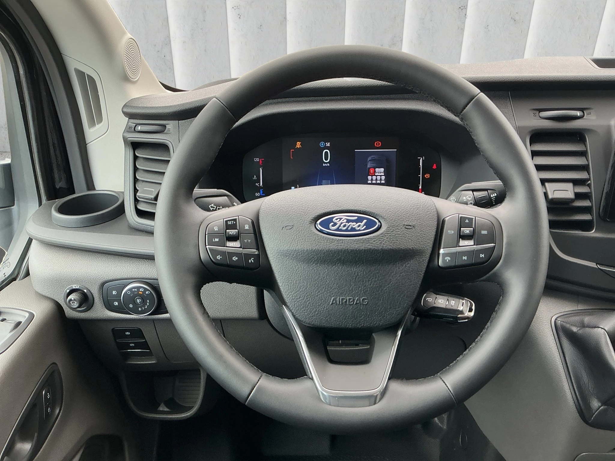 Ford Transit 350 L2 Fahrgestell Doppelkabine Pritsche Basis 2.0L EcoBlue