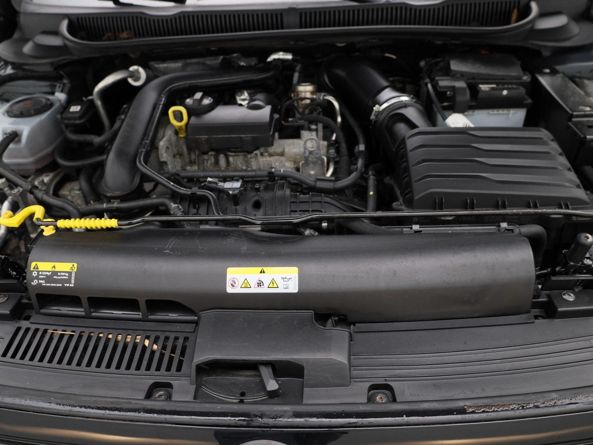 Volkswagen-Polo-image-28