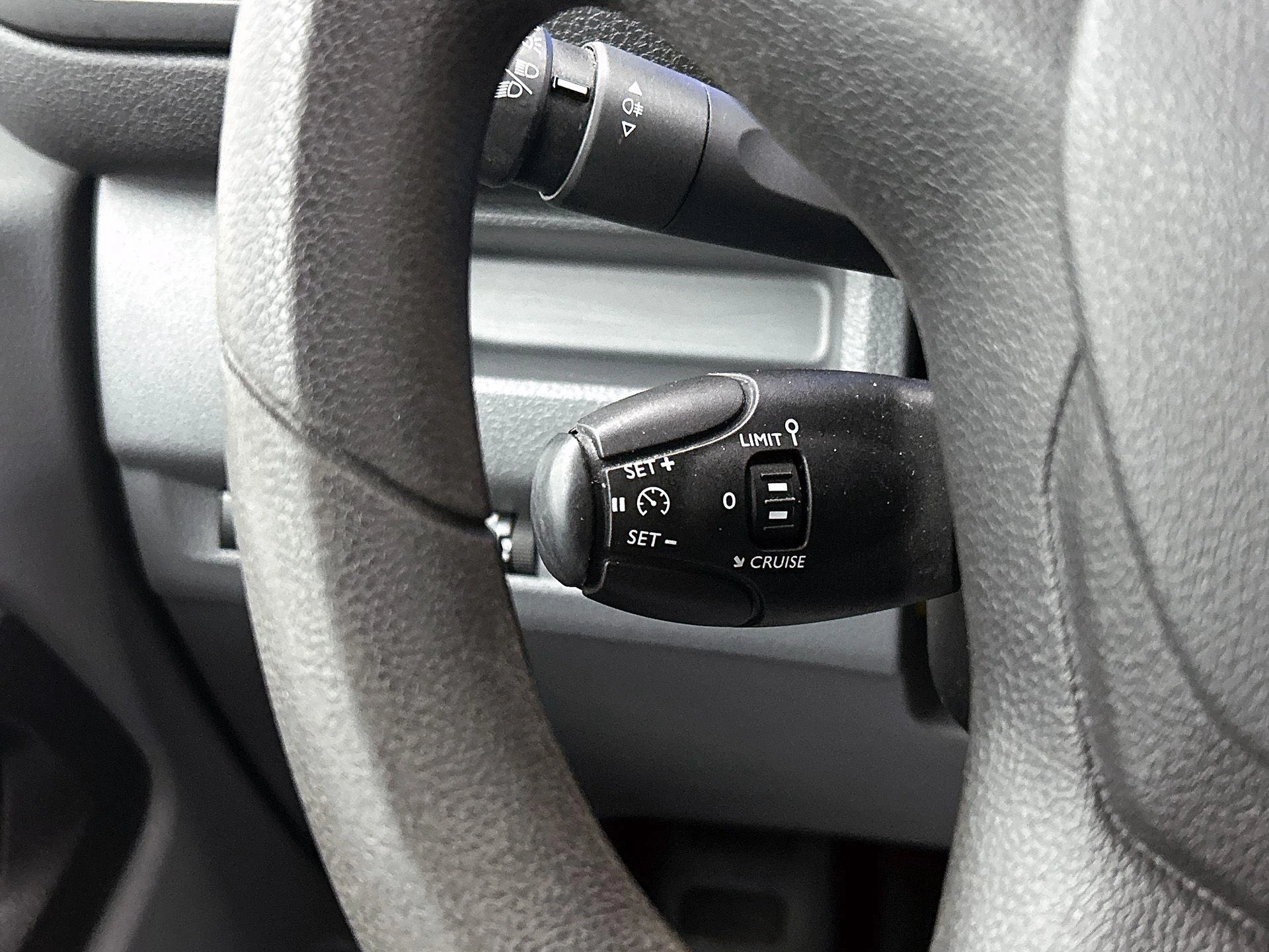 Opel-Vivaro-e-image-5