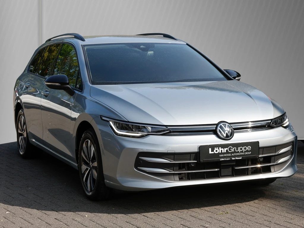 Volkswagen-Golf-image-2