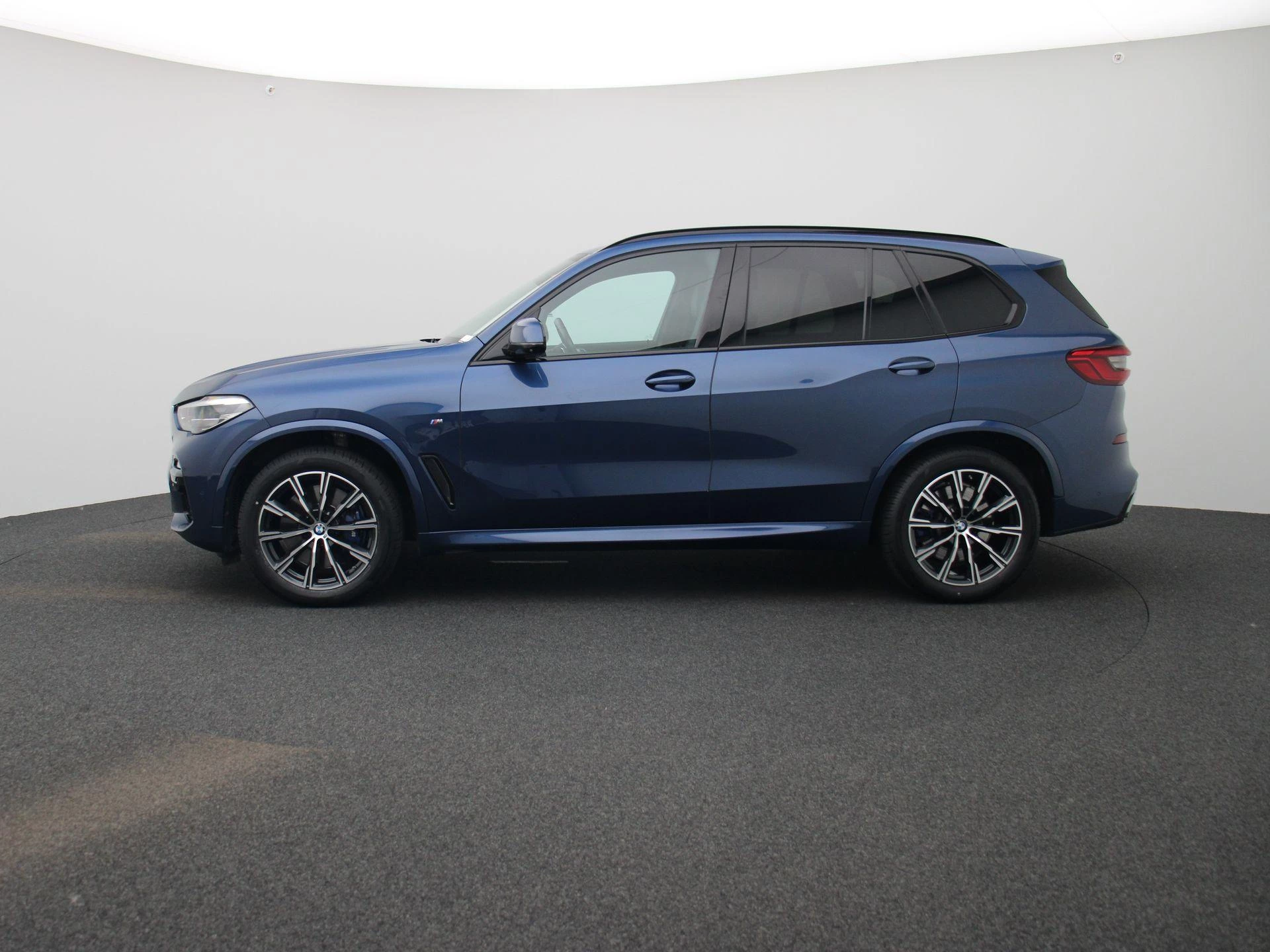 BMW X5 xDrive30d (195 kW)