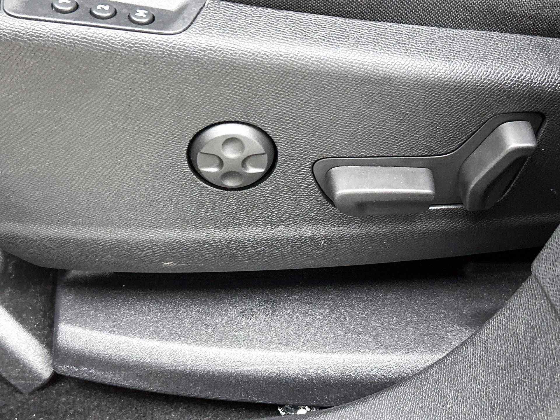 Peugeot-3008-image-25