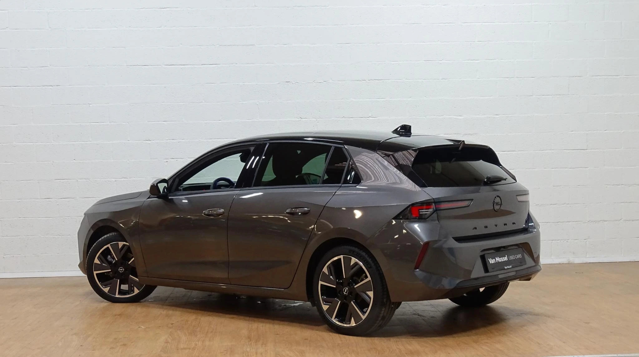 Opel-Astra-image-3