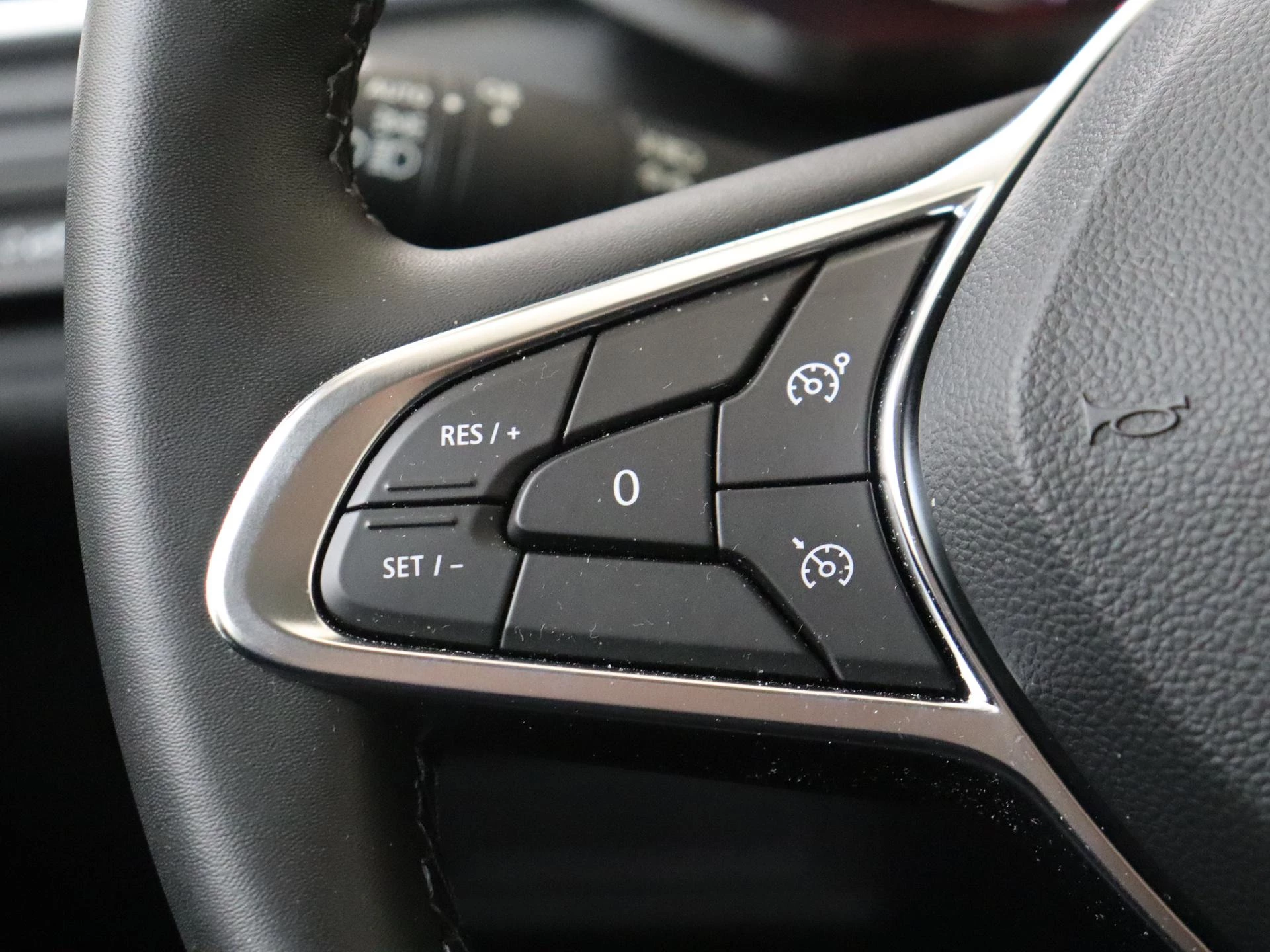 Renault-Captur-image-12