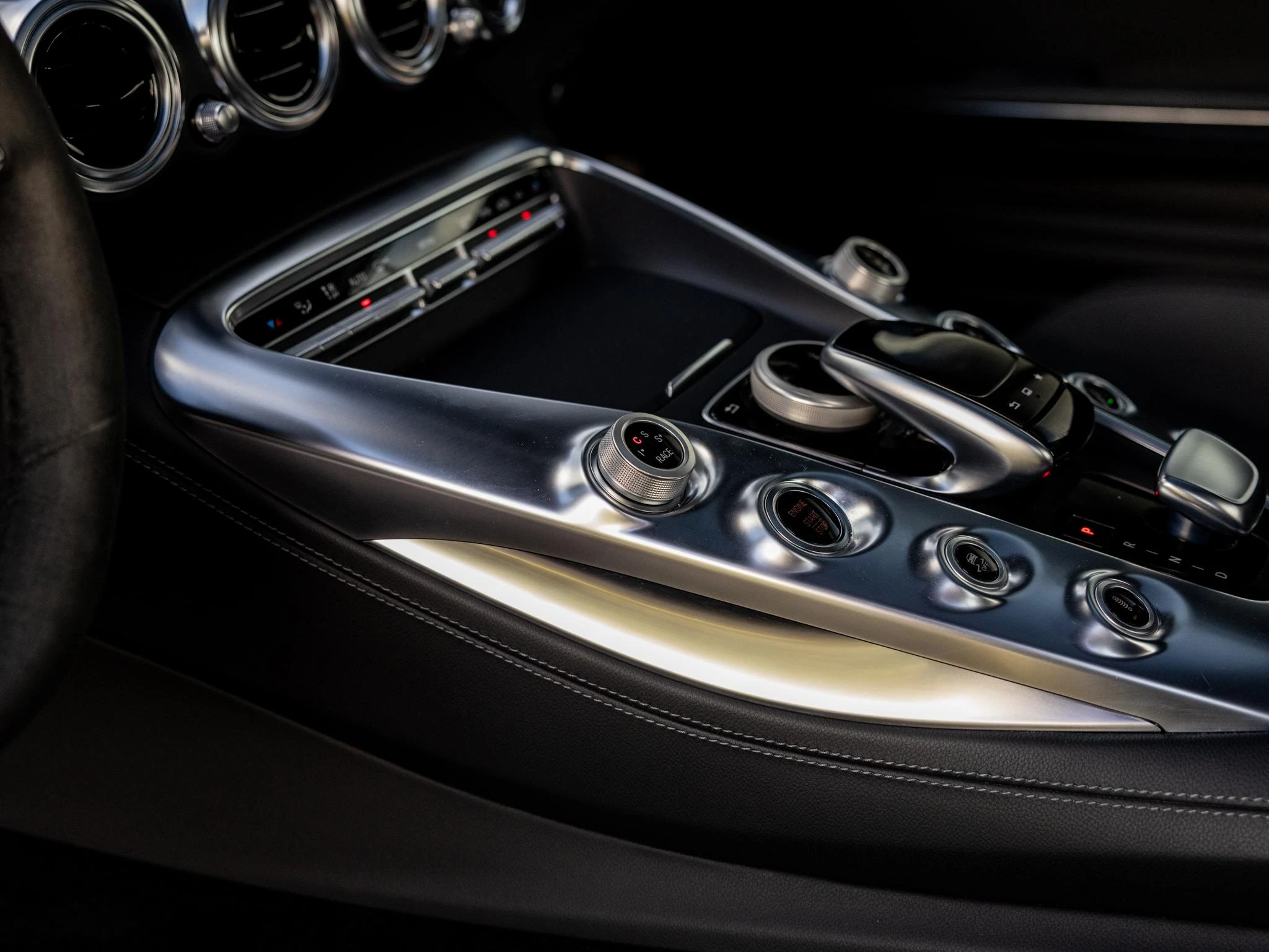 Mercedes-AMG-GT-image-51