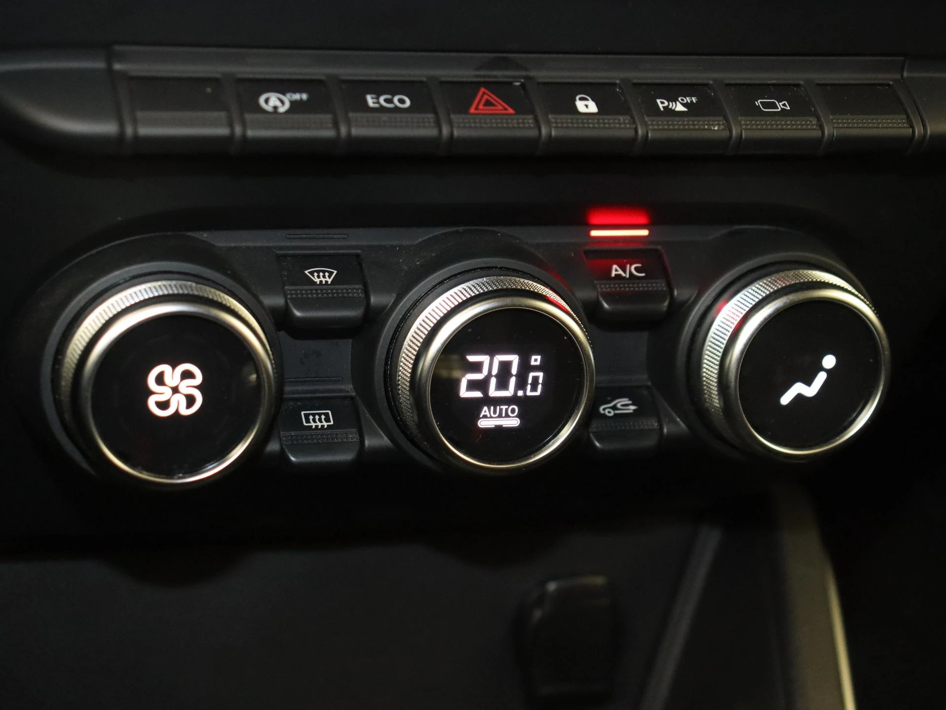 Dacia-Duster-image-18