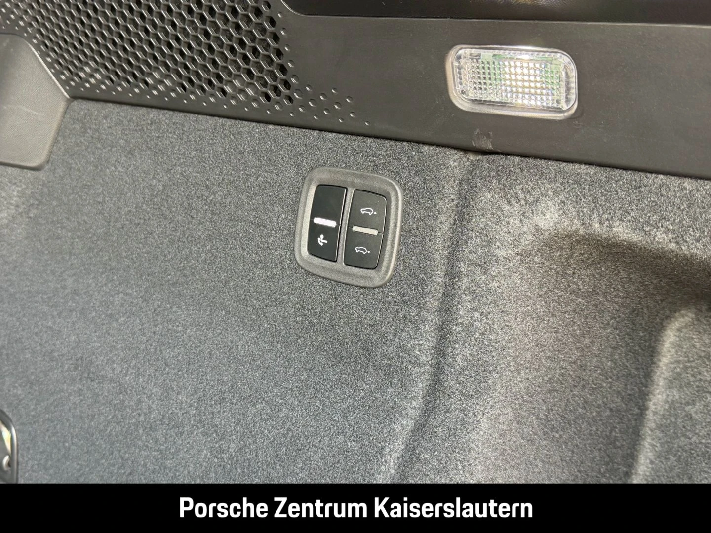 Porsche-Macan-image-45