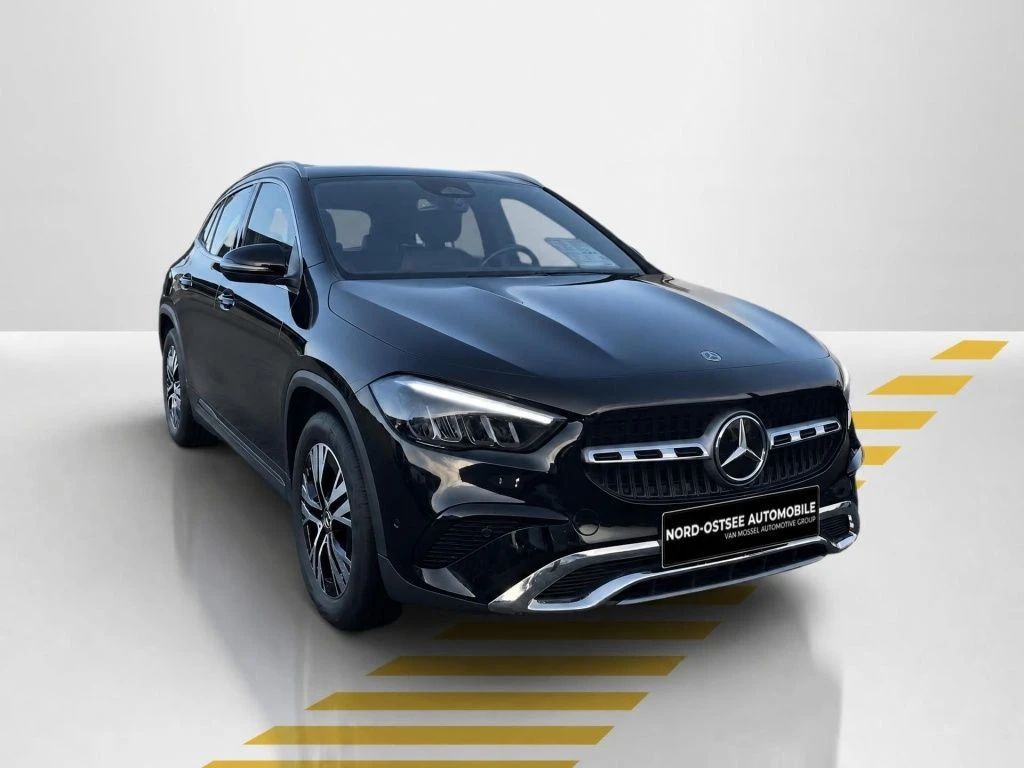 Mercedes-Benz-GLA 200 d-image-17