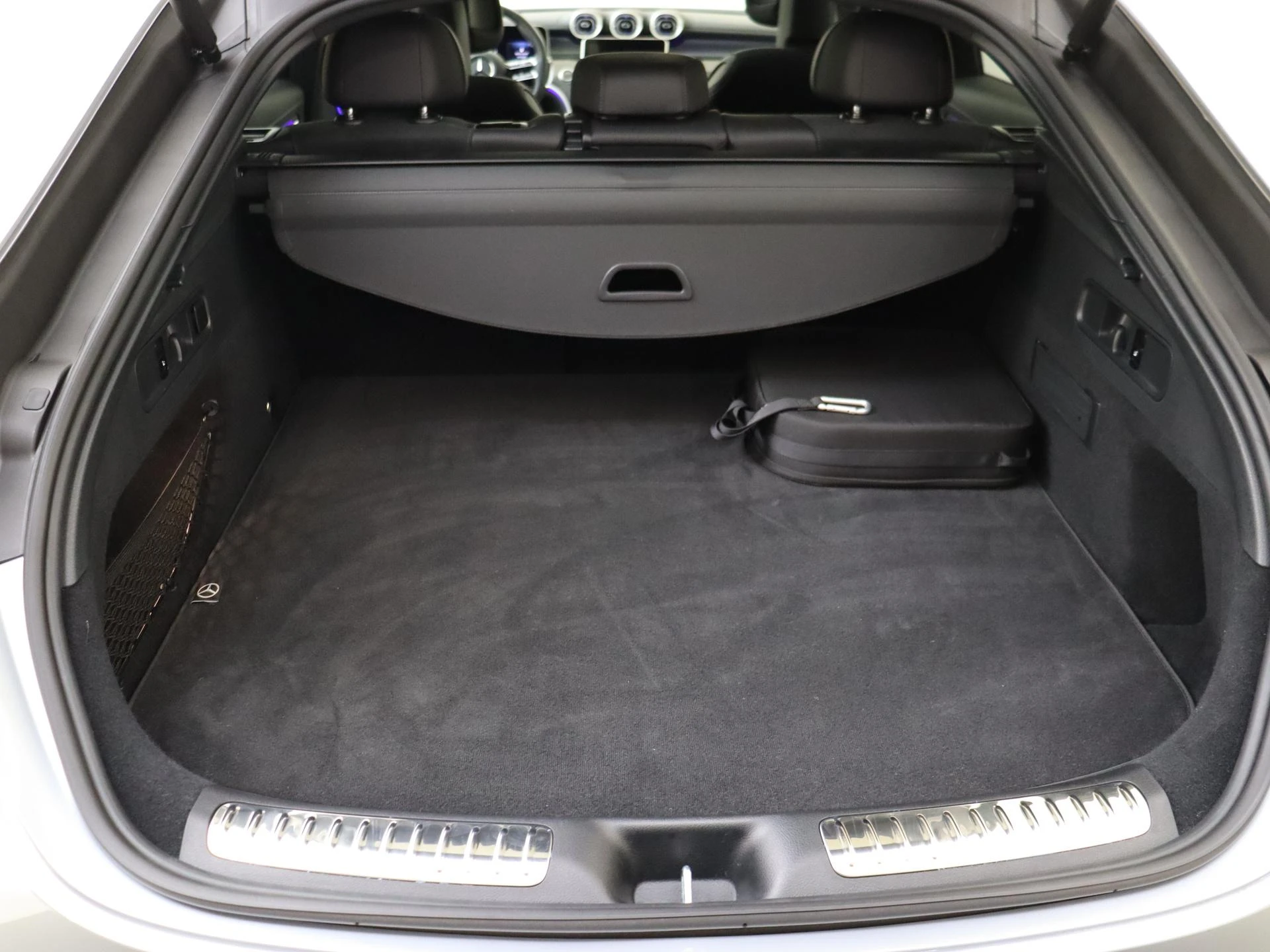Mercedes-Benz-GLC-image-31