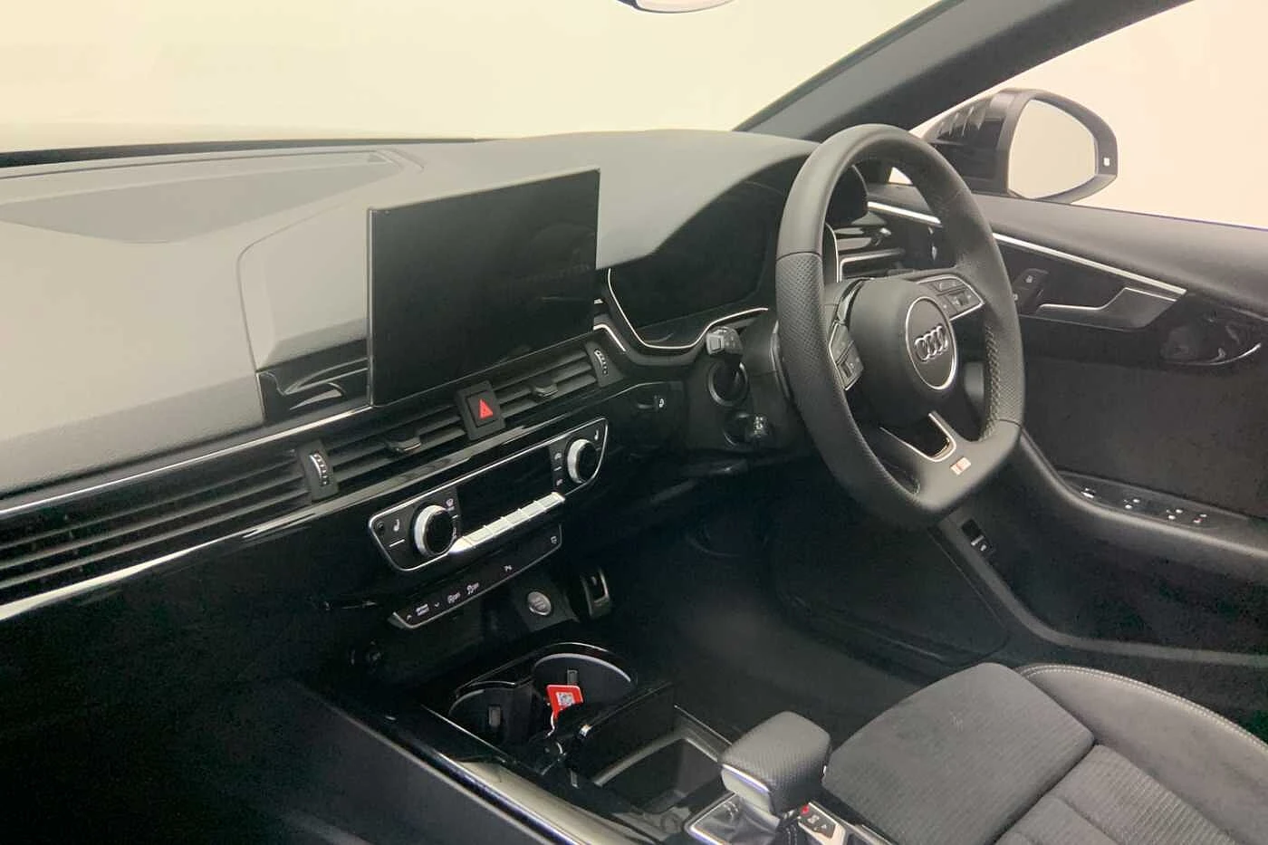 Audi-A4-image-11