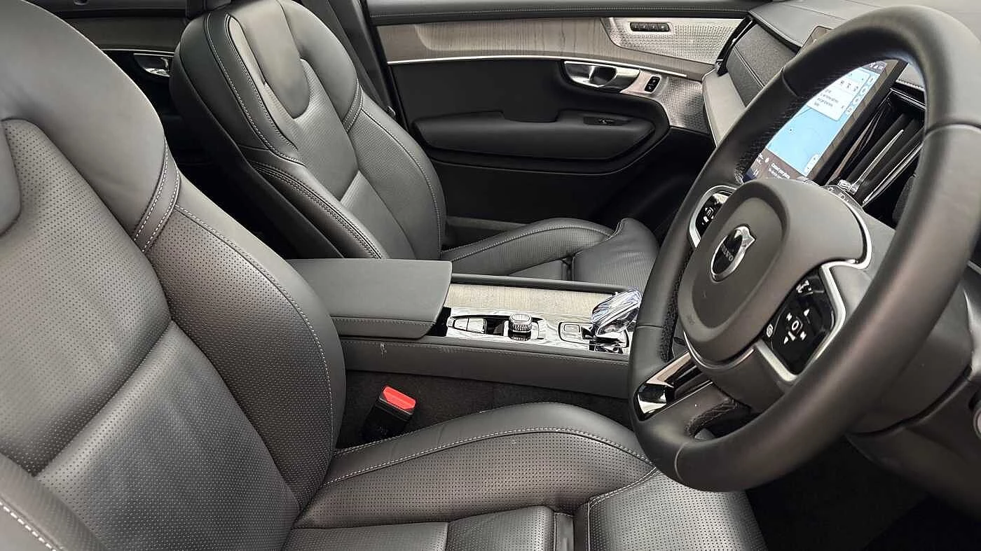 Volvo-XC90-image-28