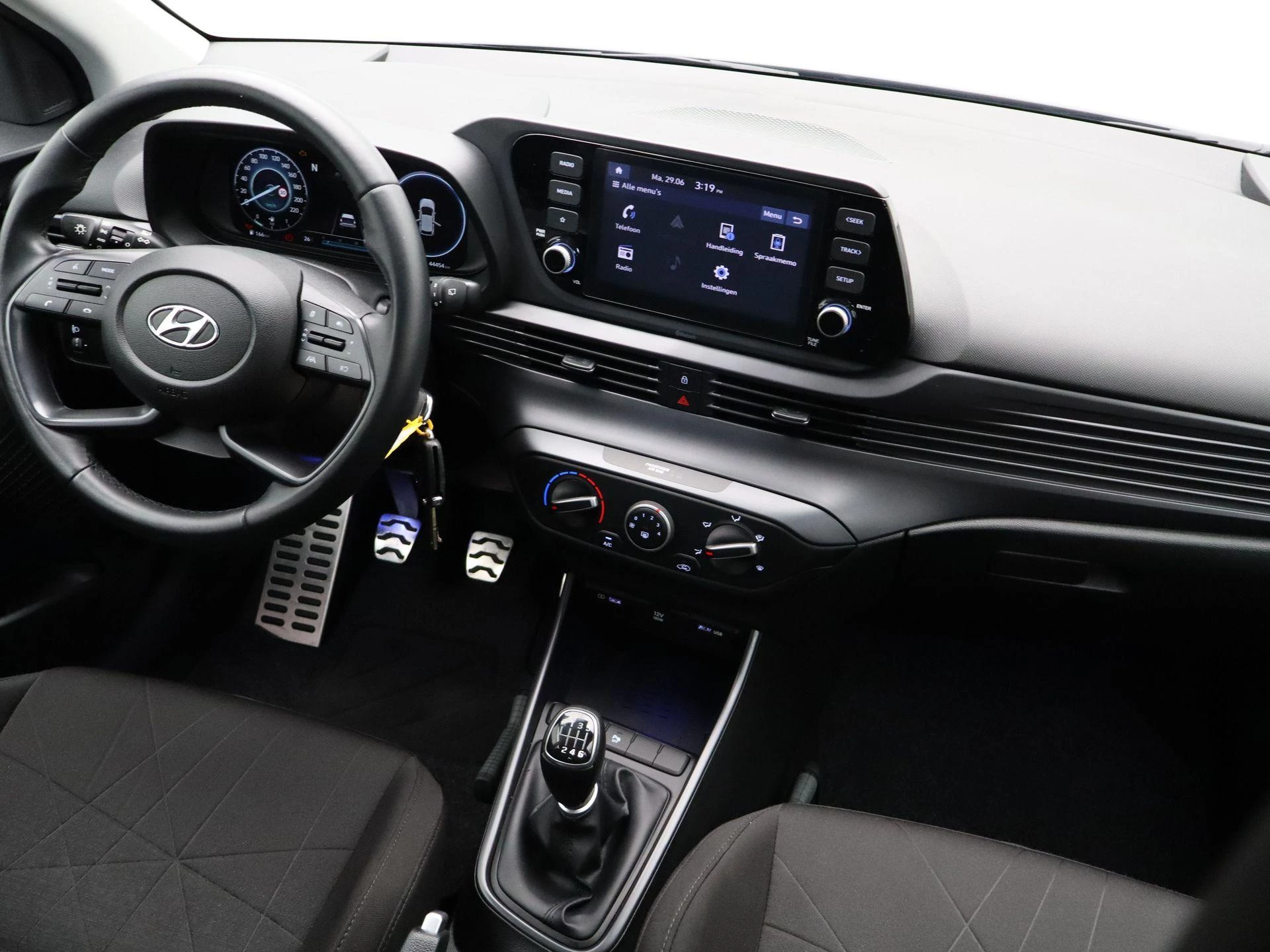Hyundai-Bayon-image-28