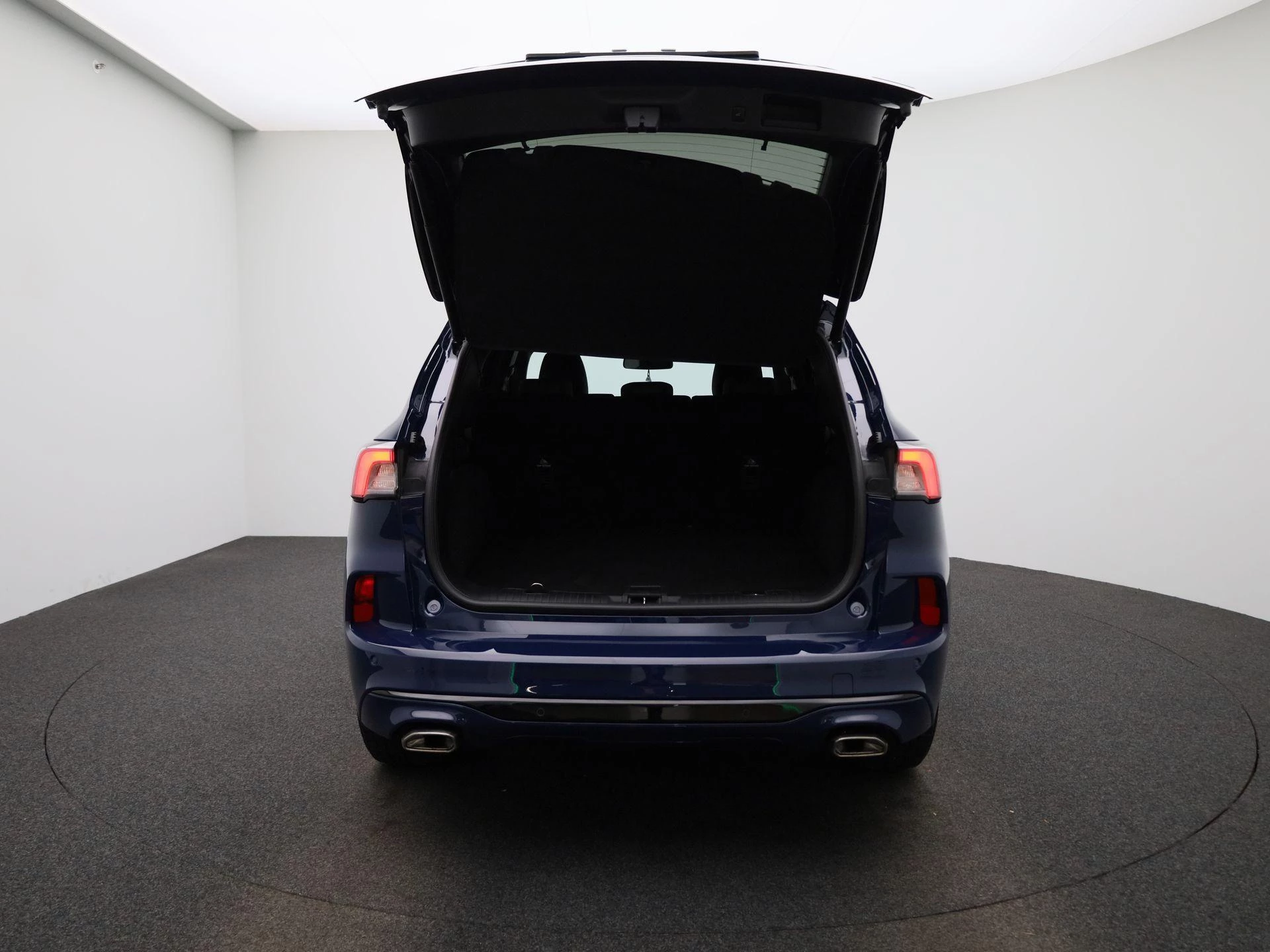 Ford-Kuga-image-10