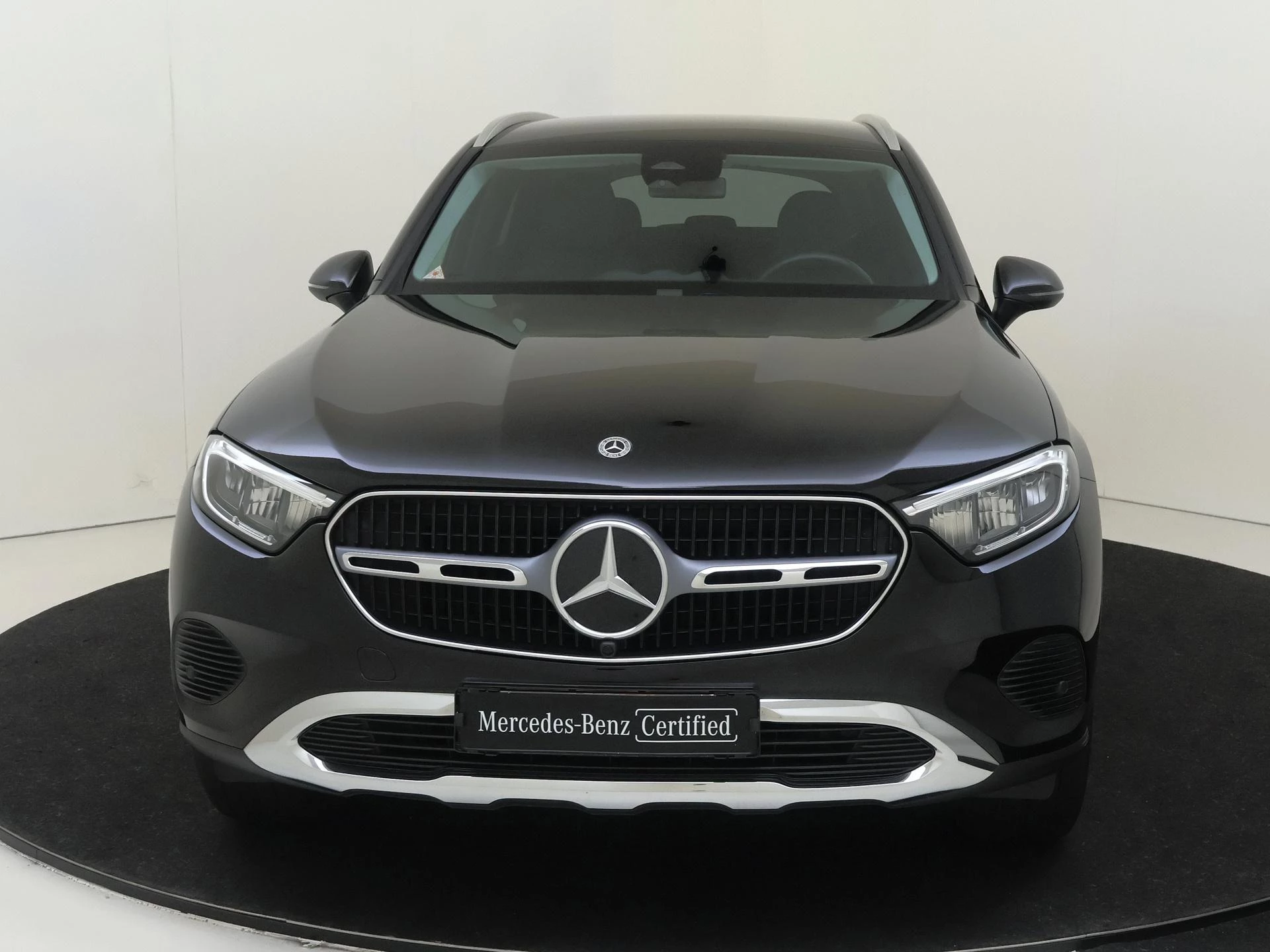 Mercedes-Benz-GLC-image-5