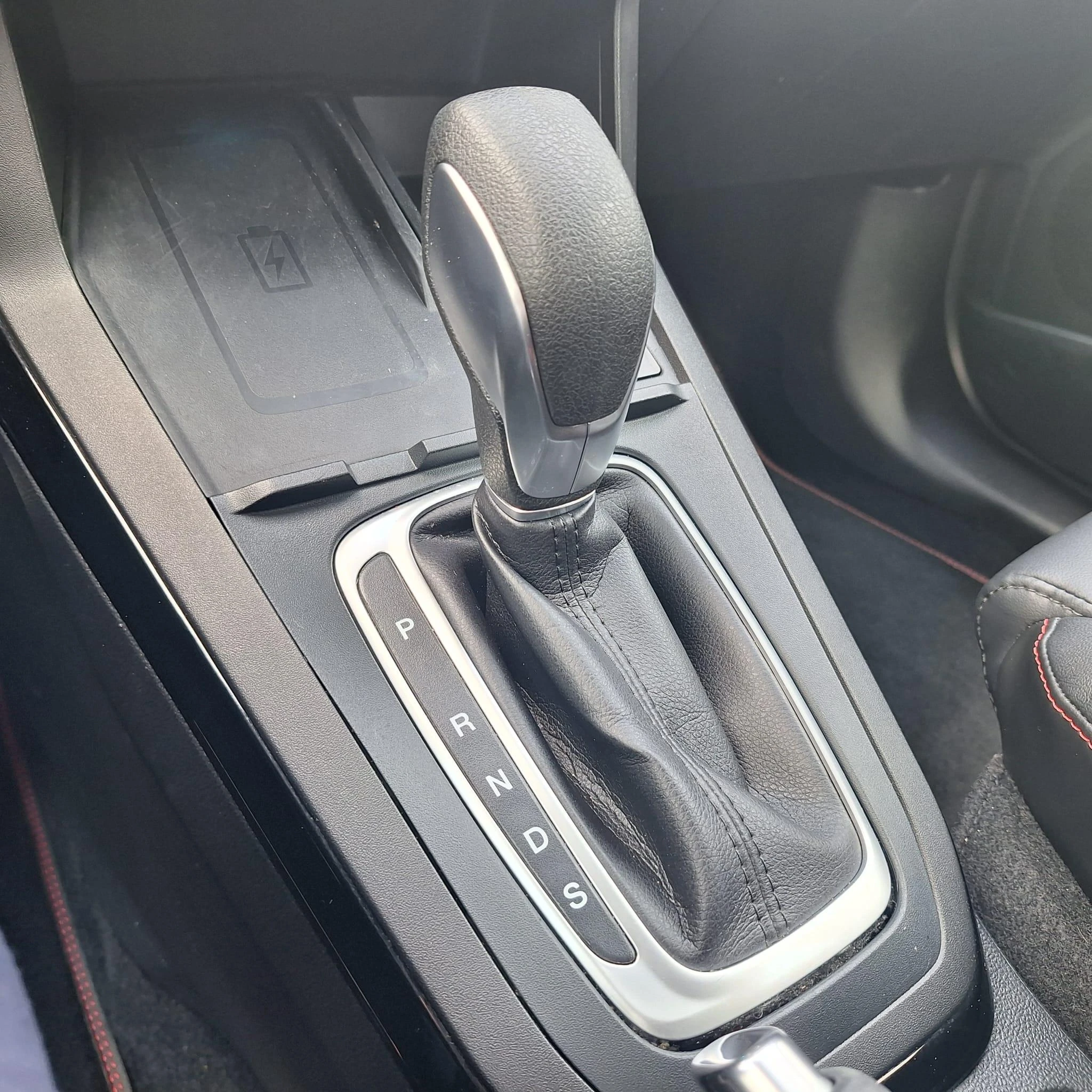 Ford Puma 1.0 EcoBoost Hybrid ST-Line X