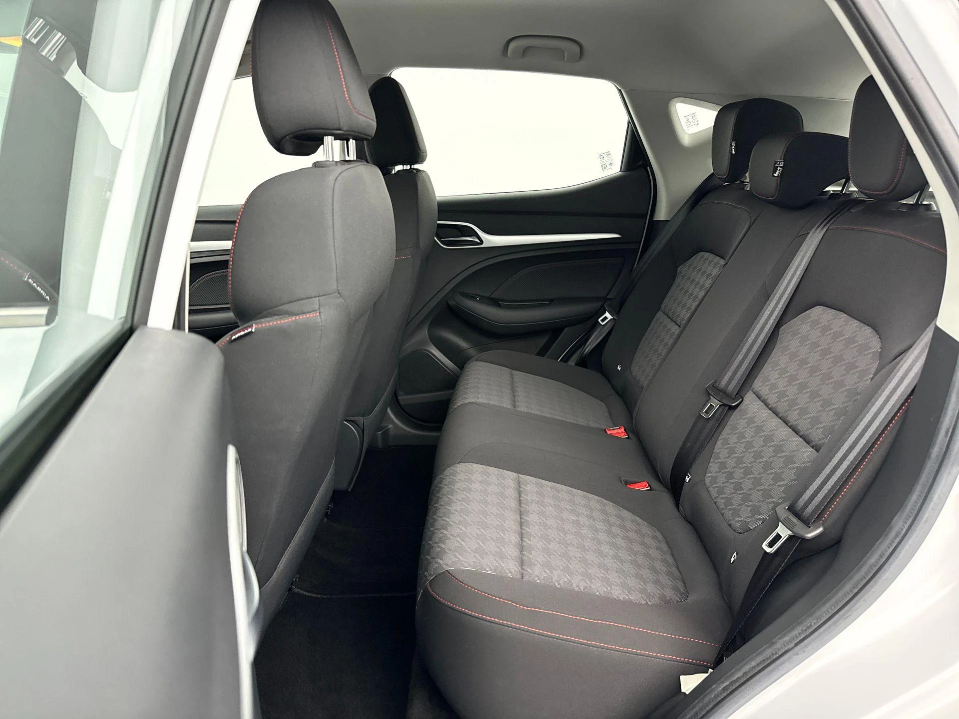 MG-ZS EV-image-30
